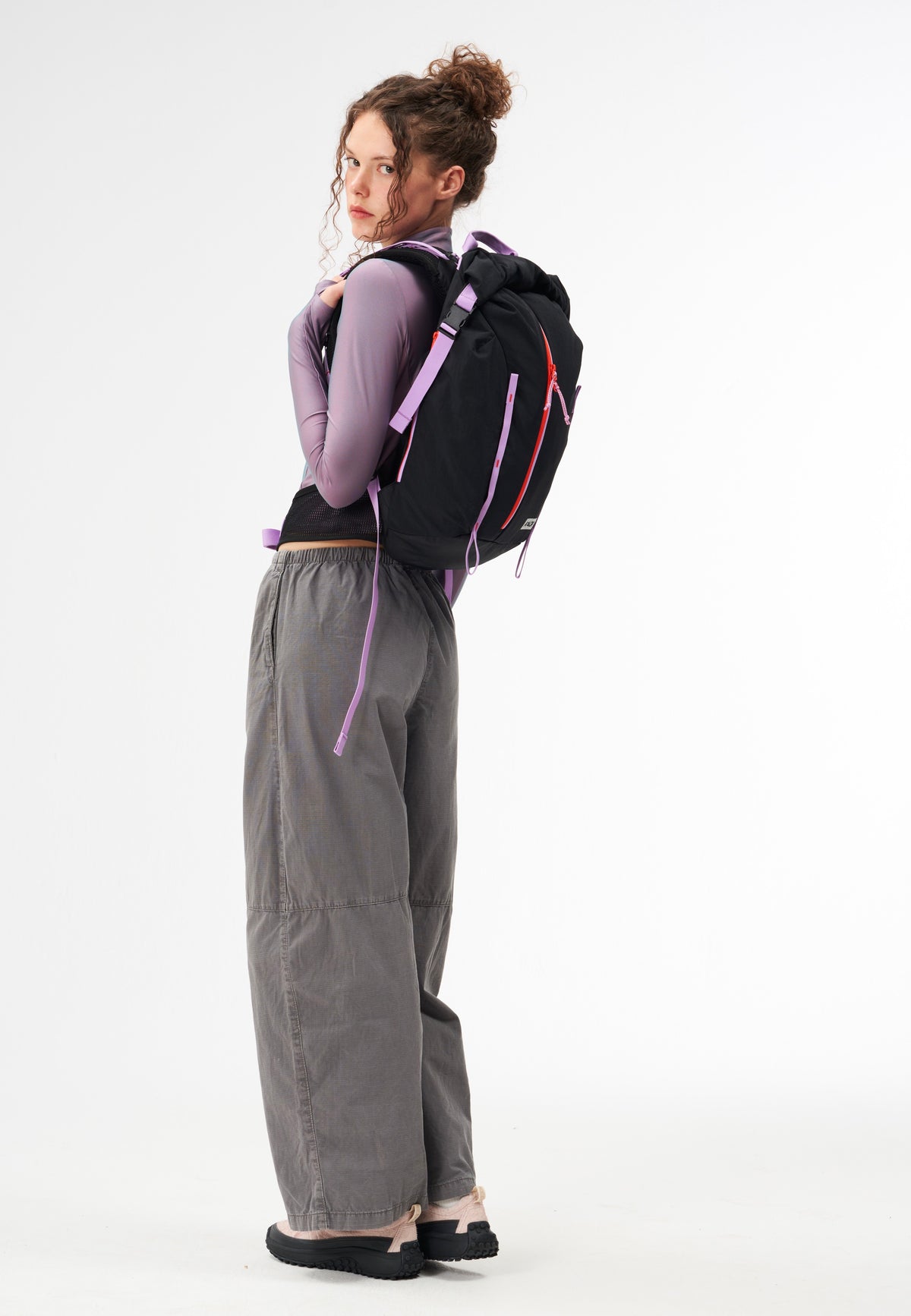 AEVOR Active Pack Dual Dip Violett Rush Rolltop Backpack
