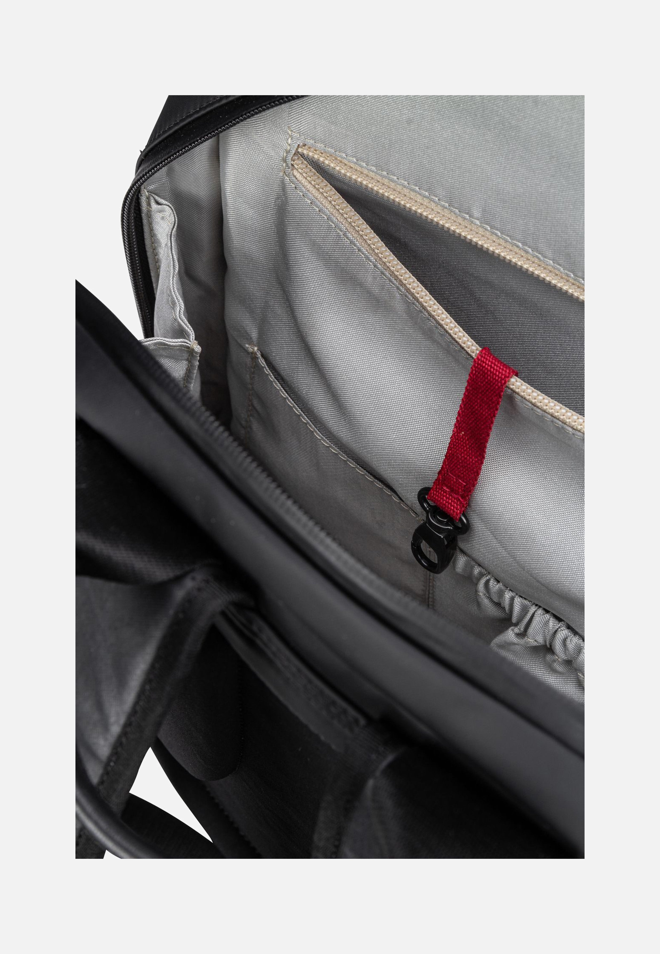 aunts & uncles Kitakami RE Black Backpack
