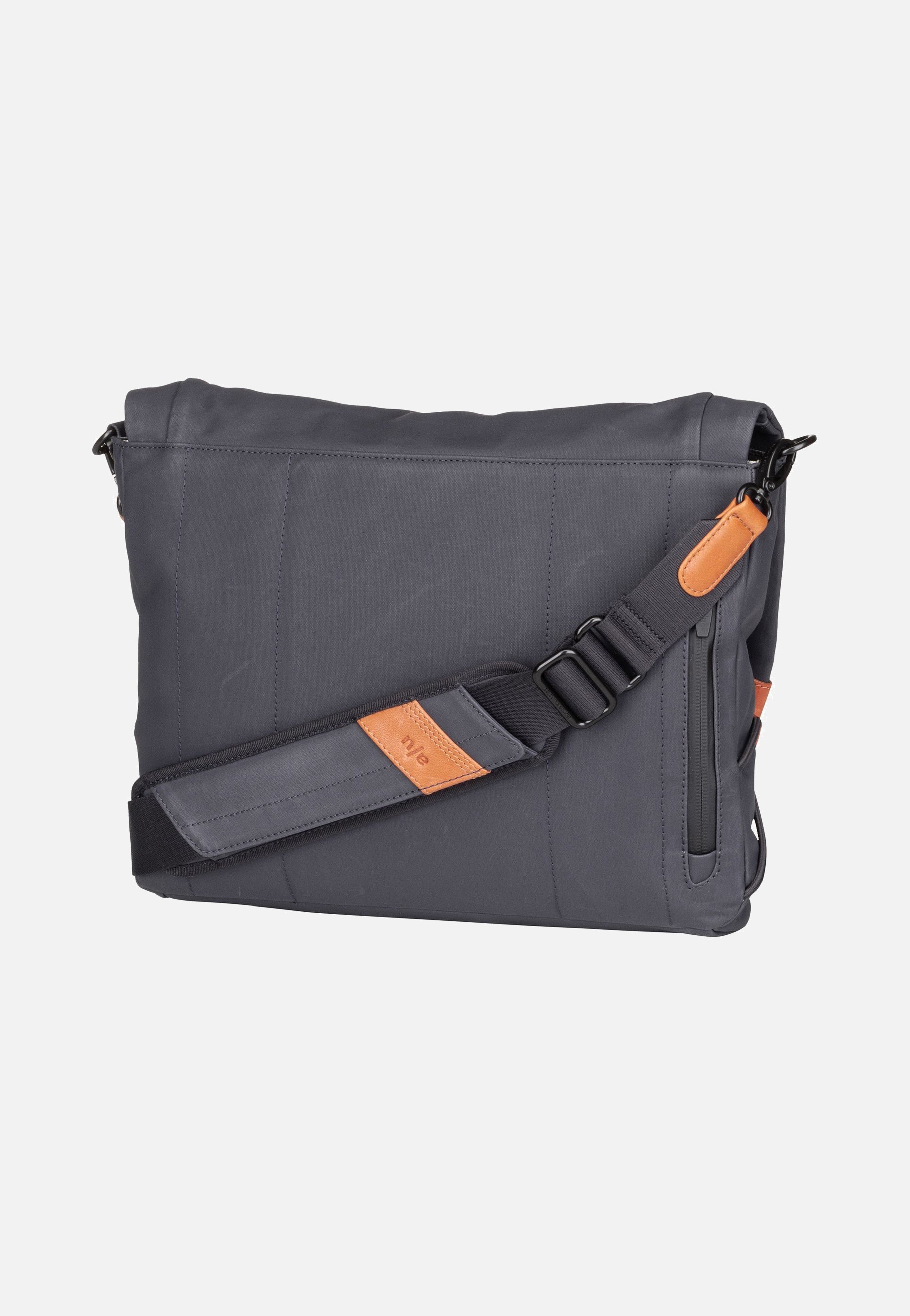 aunts & uncles - Matsumoto Night Blue - Messenger Bag | Neutral-Image