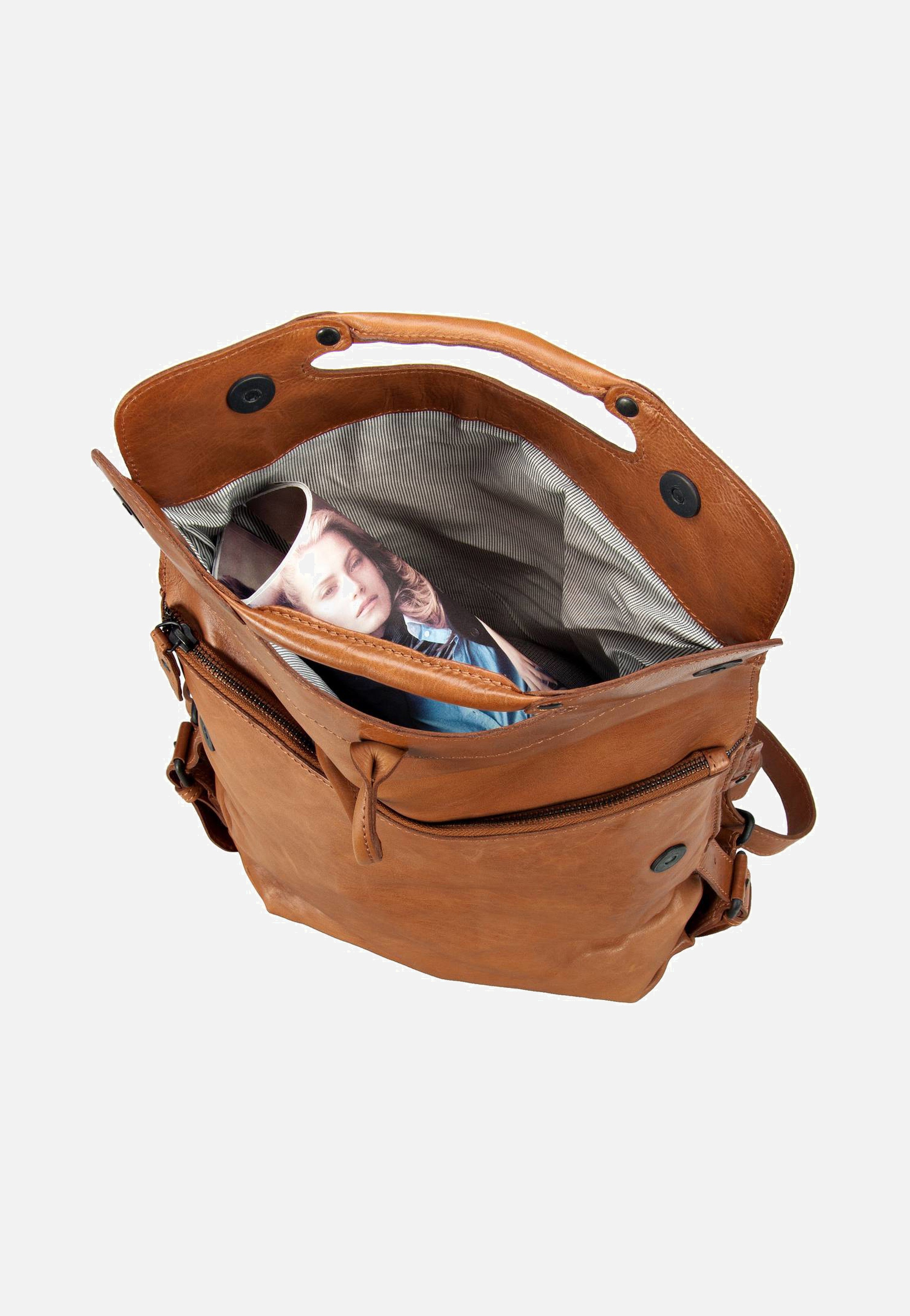 aunts & uncles Mrs. Mince Pie Caramel Backpack