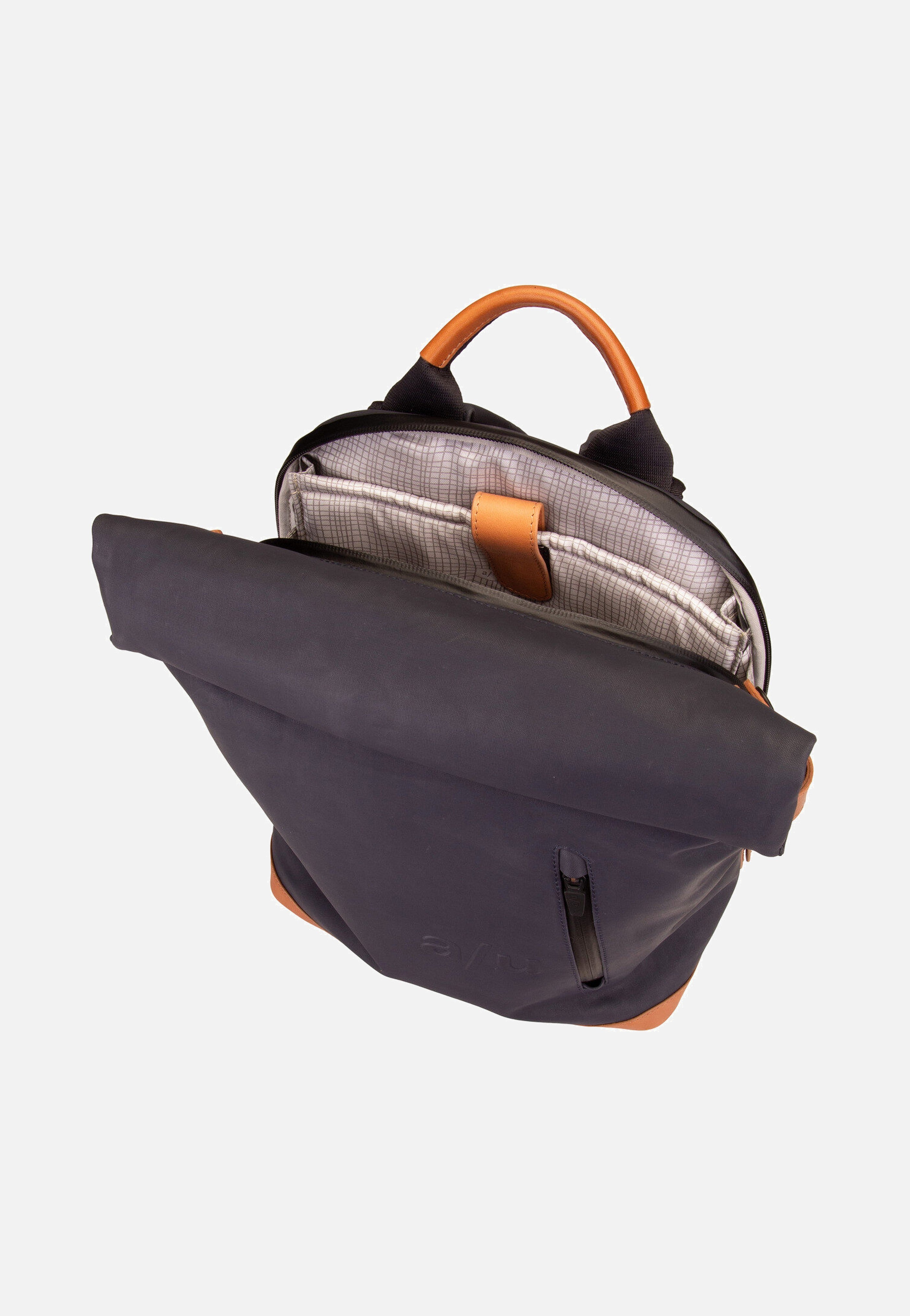 aunts & uncles - Wakayama Night Blue - Rolltop Backpack | Neutral-Image