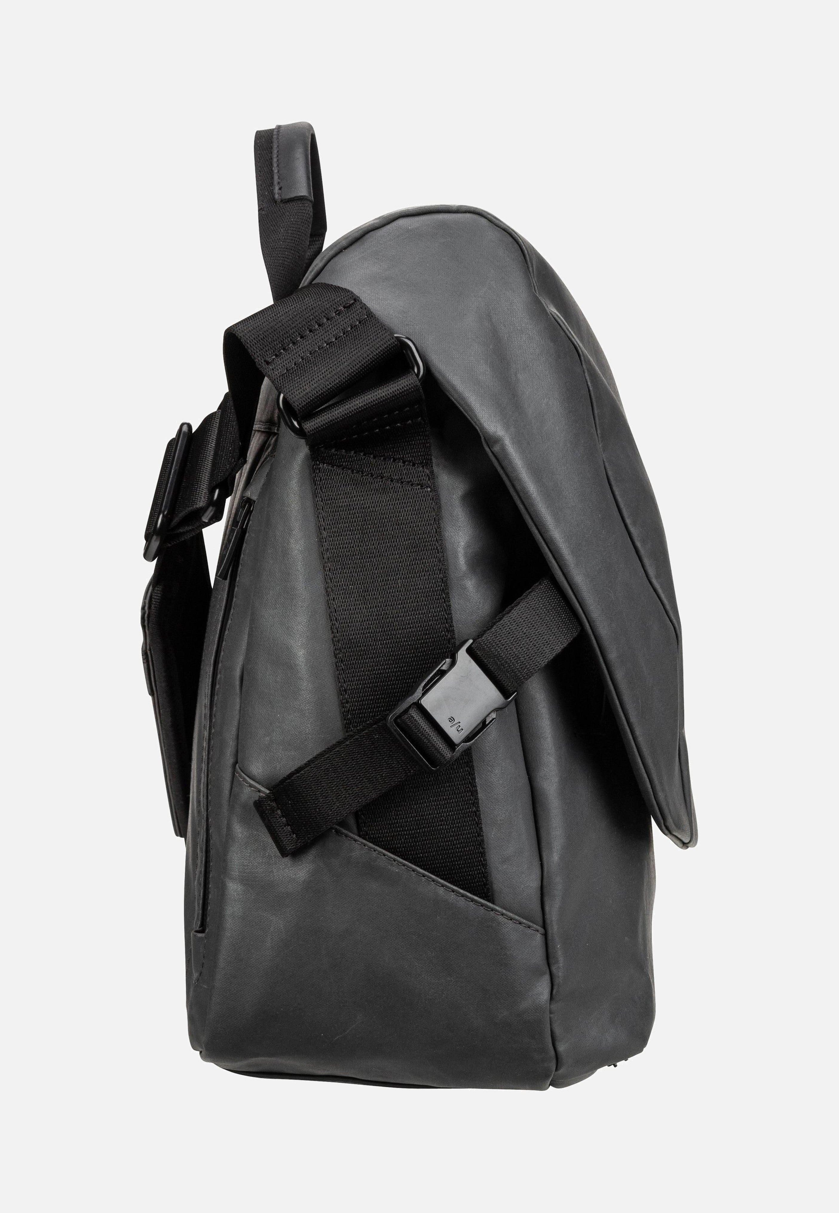 aunts & uncles - Yamakuni RE Volcanic Ash - Messenger Bag | Neutral-Image