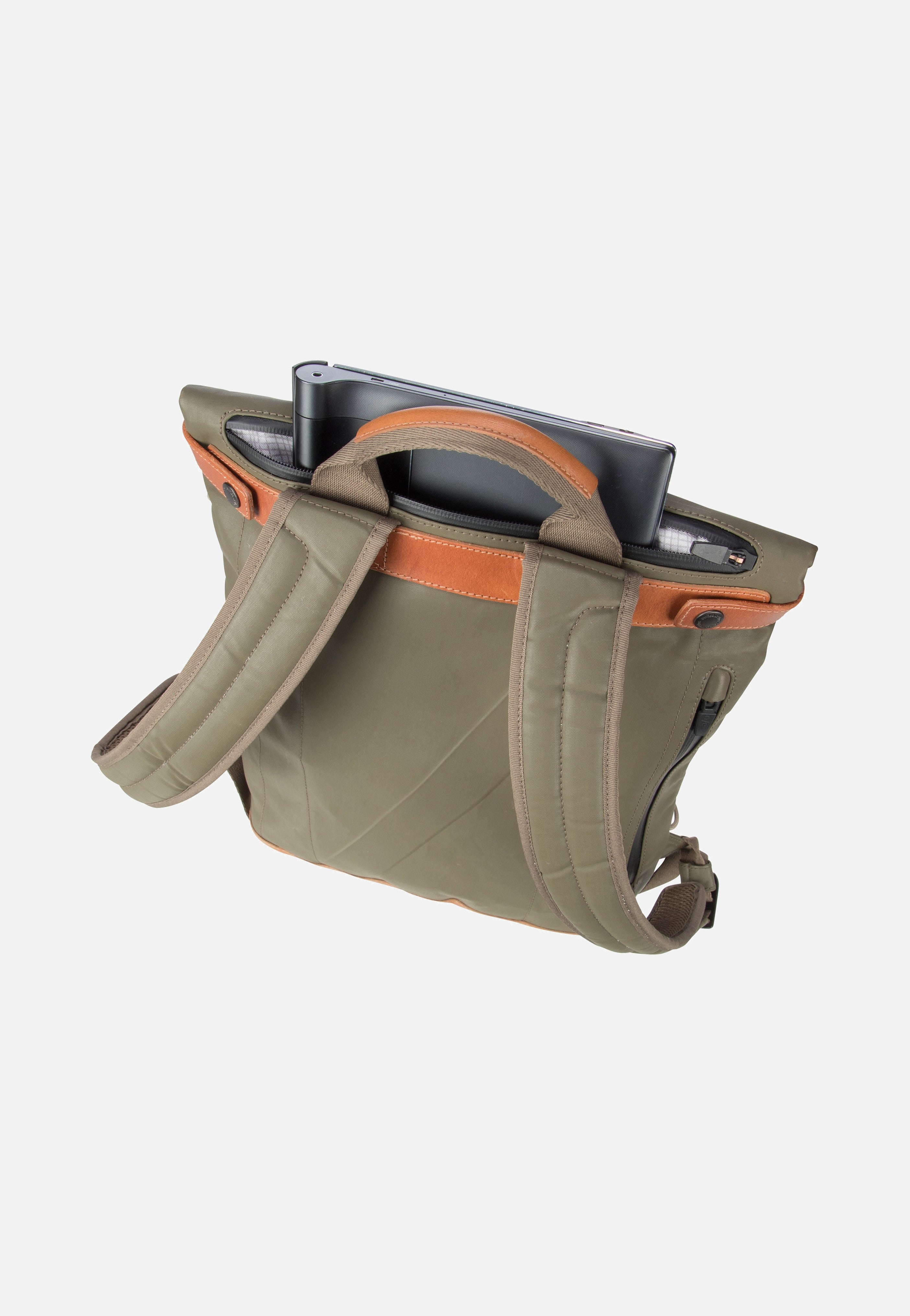 aunts & uncles - Yokohama Fallen Rock - Rolltop Backpack | Neutral-Image