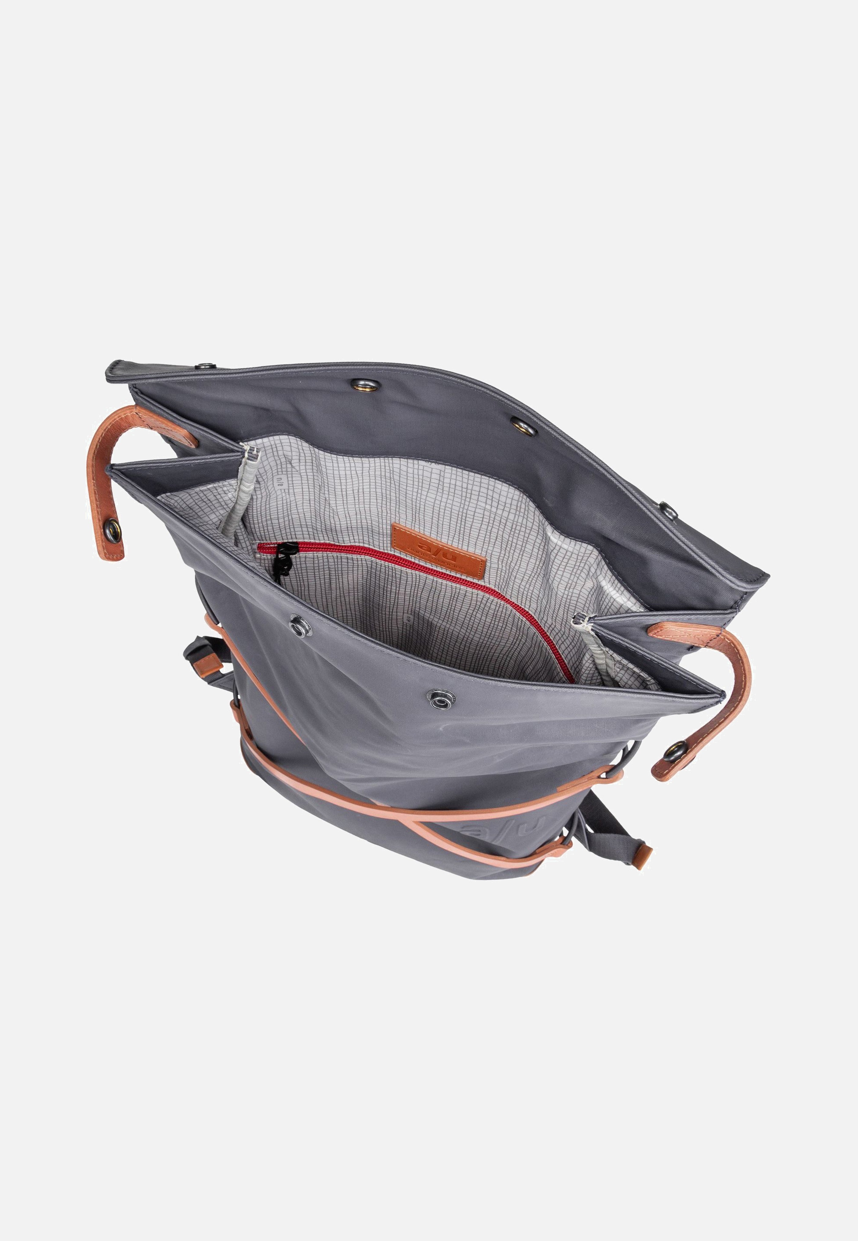 aunts & uncles - Yokohama Night Blue - Rolltop Backpack | Neutral-Image