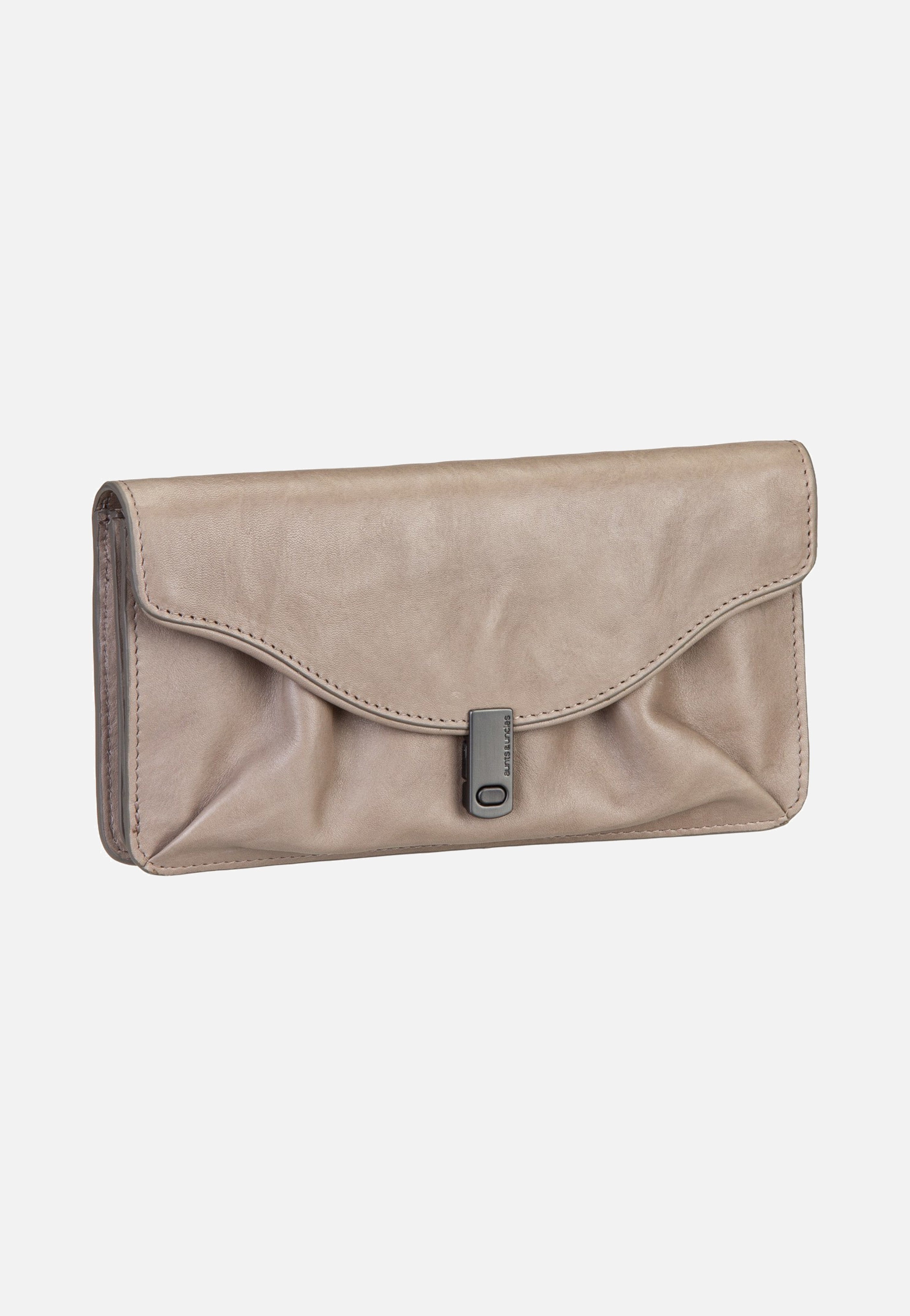 aunts & uncles Mabel Roasted Cashew Wallet