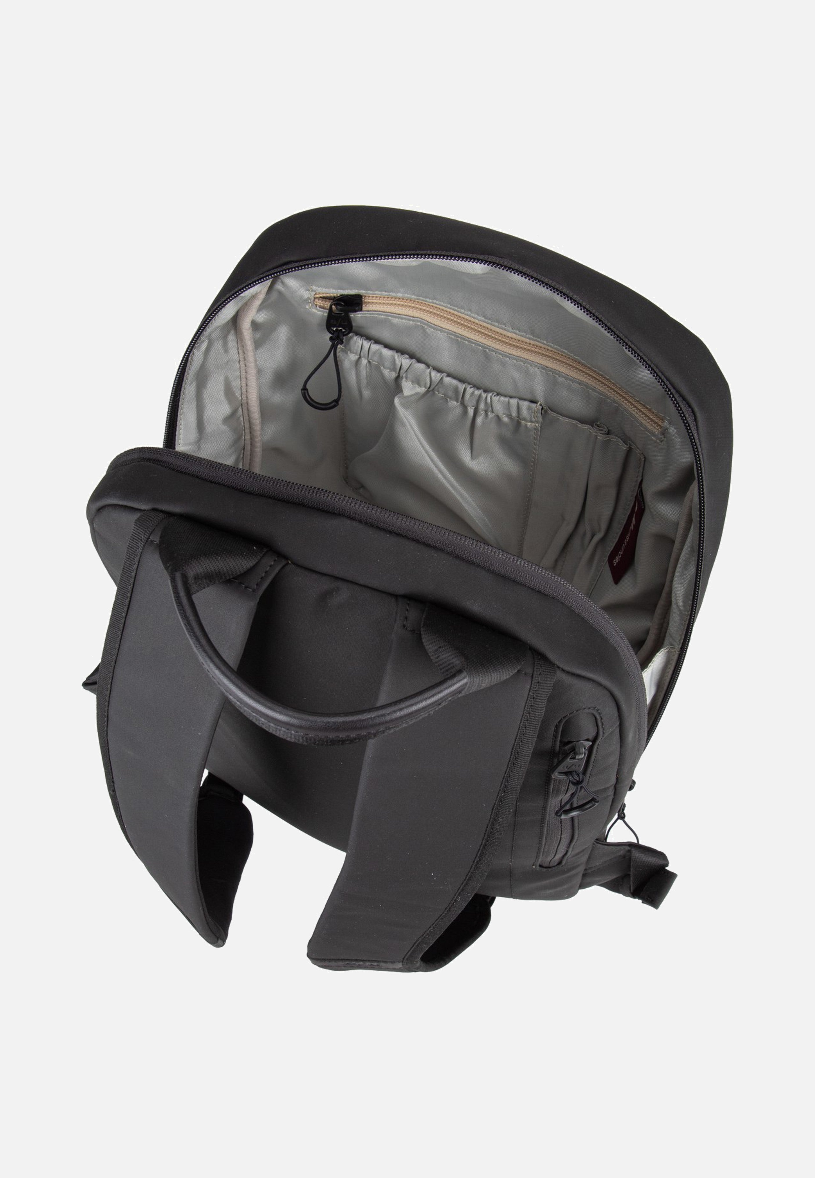 aunts & uncles Toshimoi RE Black Backpack