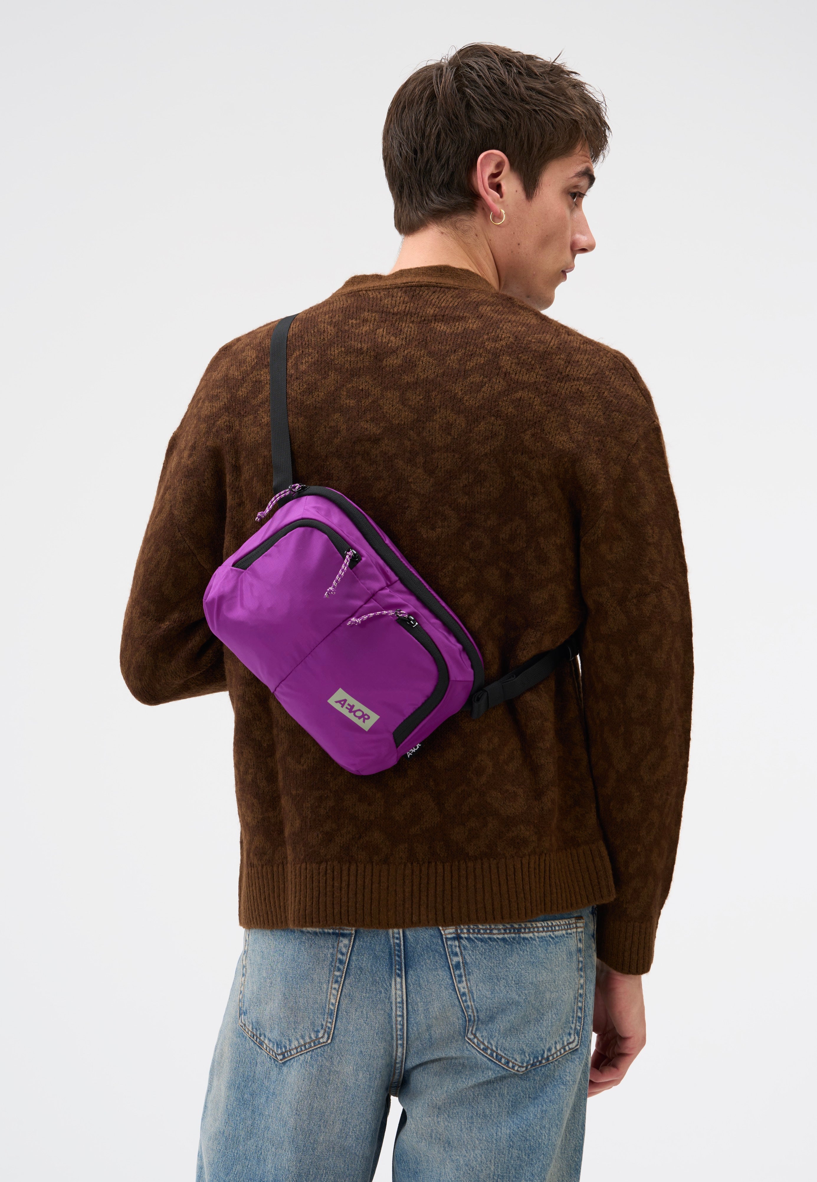 AEVOR Sacoche Bag Ripstop Electric Fuchsia Crossbody Bag