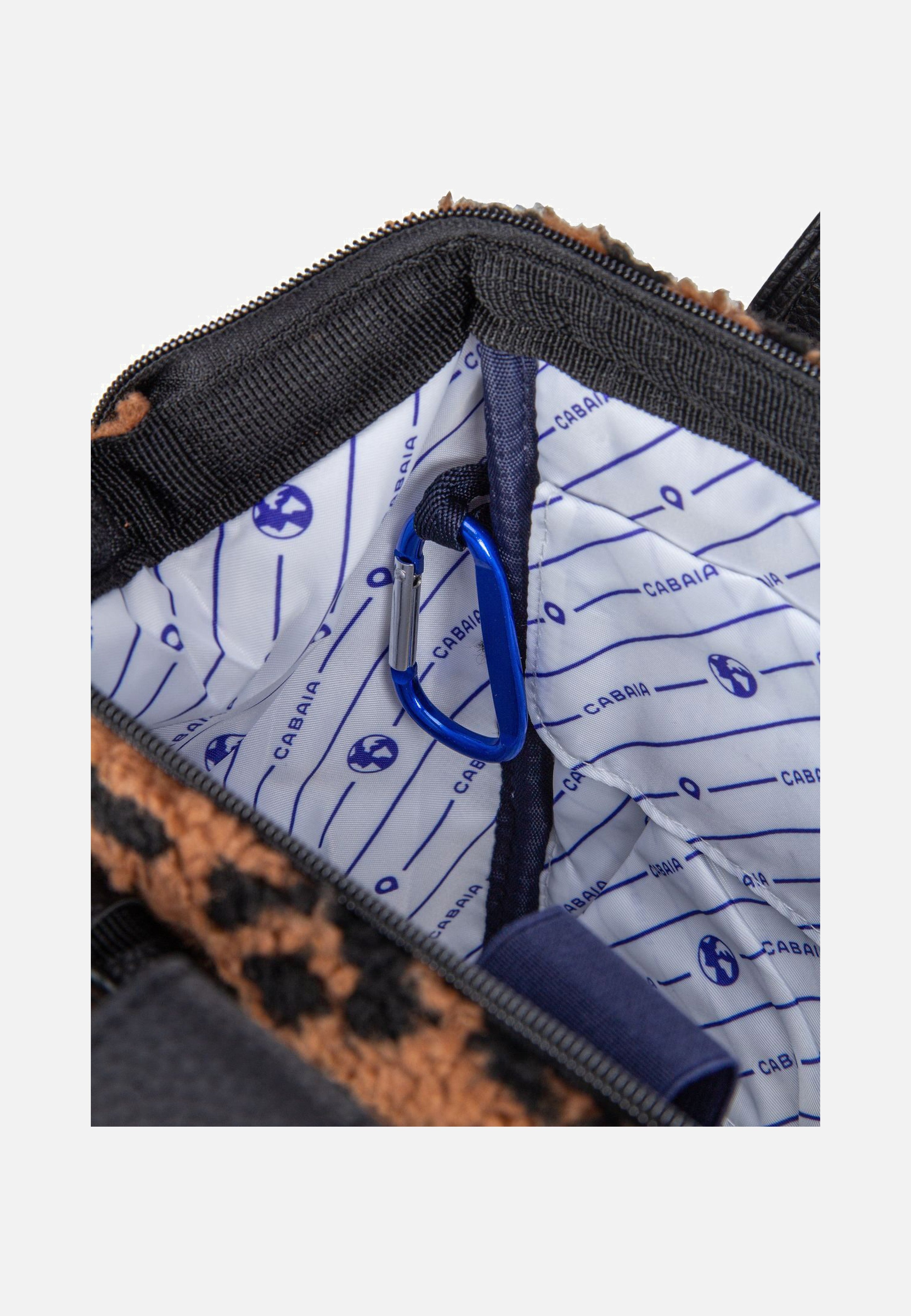Cabaia Adventurer Recycled Fleece Small Leo Backpack