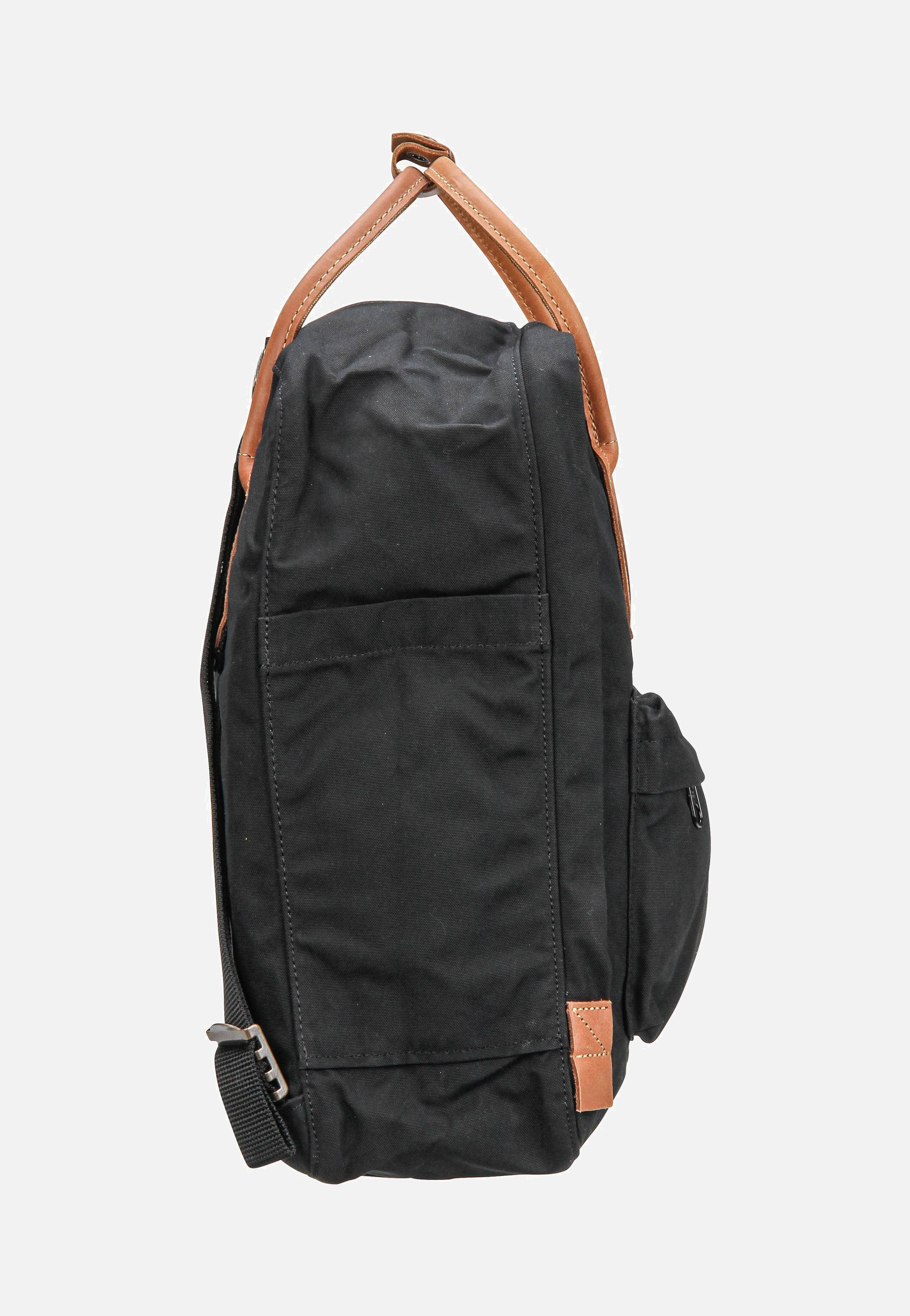 Fjällräven Kanken No.2 Black Backpack