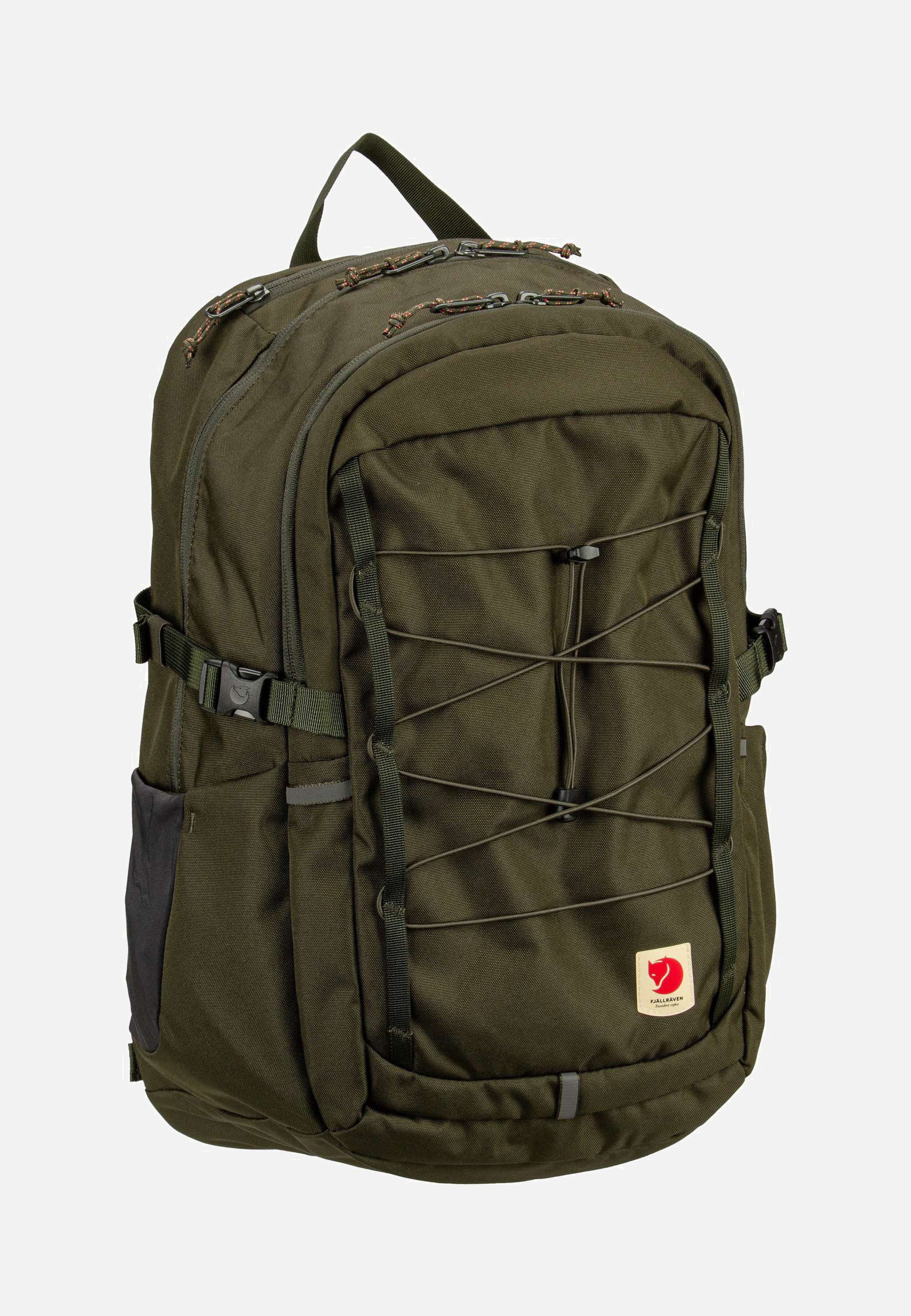 north face backpack vs fjallraven Abisko Softpack 16 Comfortable back panel with air mesh TNF Borealis vs Raven 28: