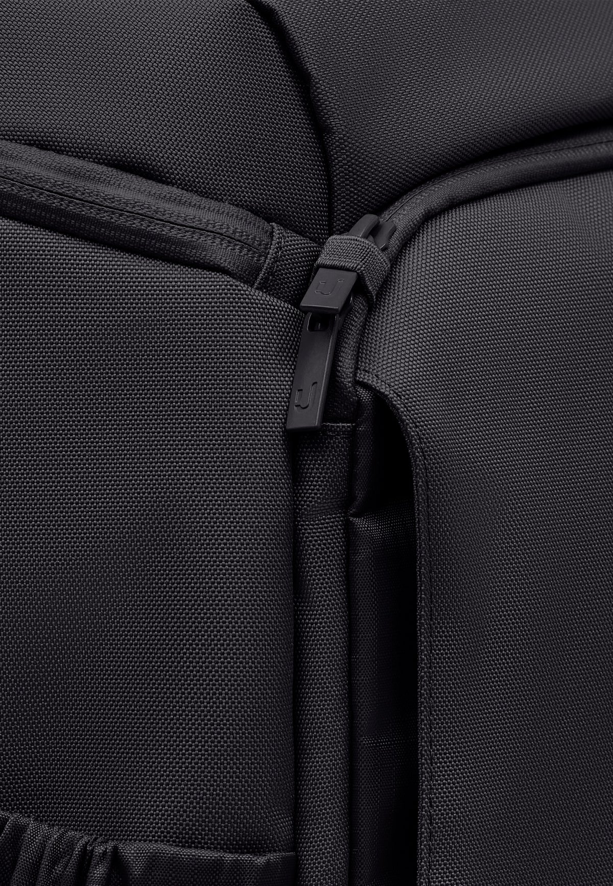 Johnny Urban Kian Medium Black Zaino