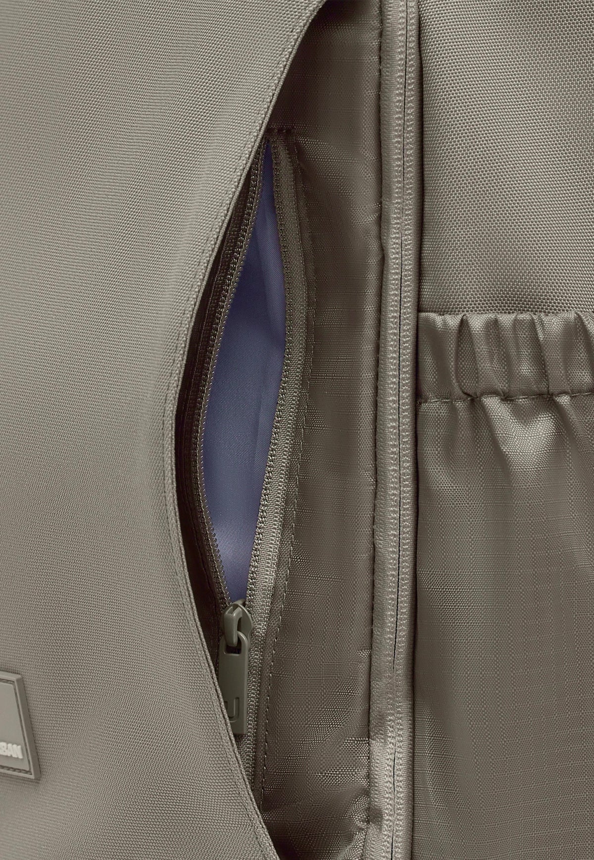 Johnny Urban Kian Medium Desert Grey Rugtassen