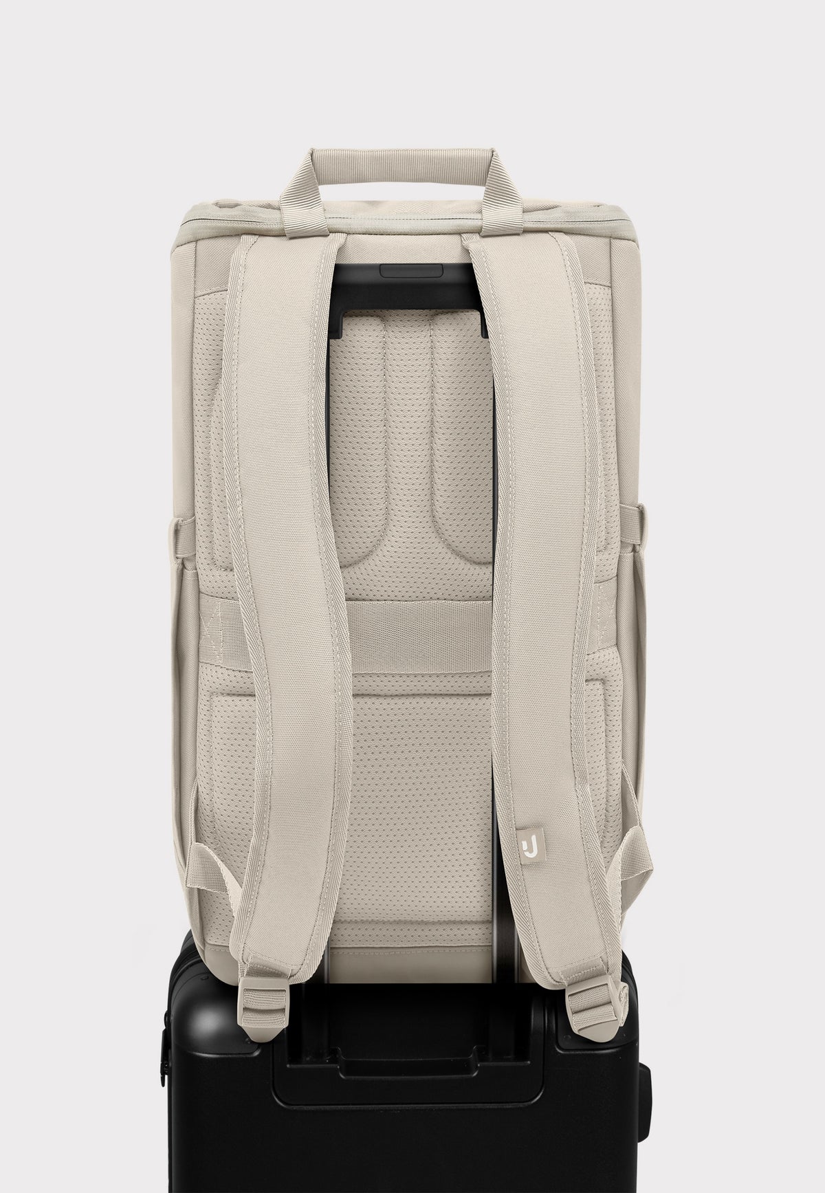 Johnny Urban Finn Medium Sand Mochila