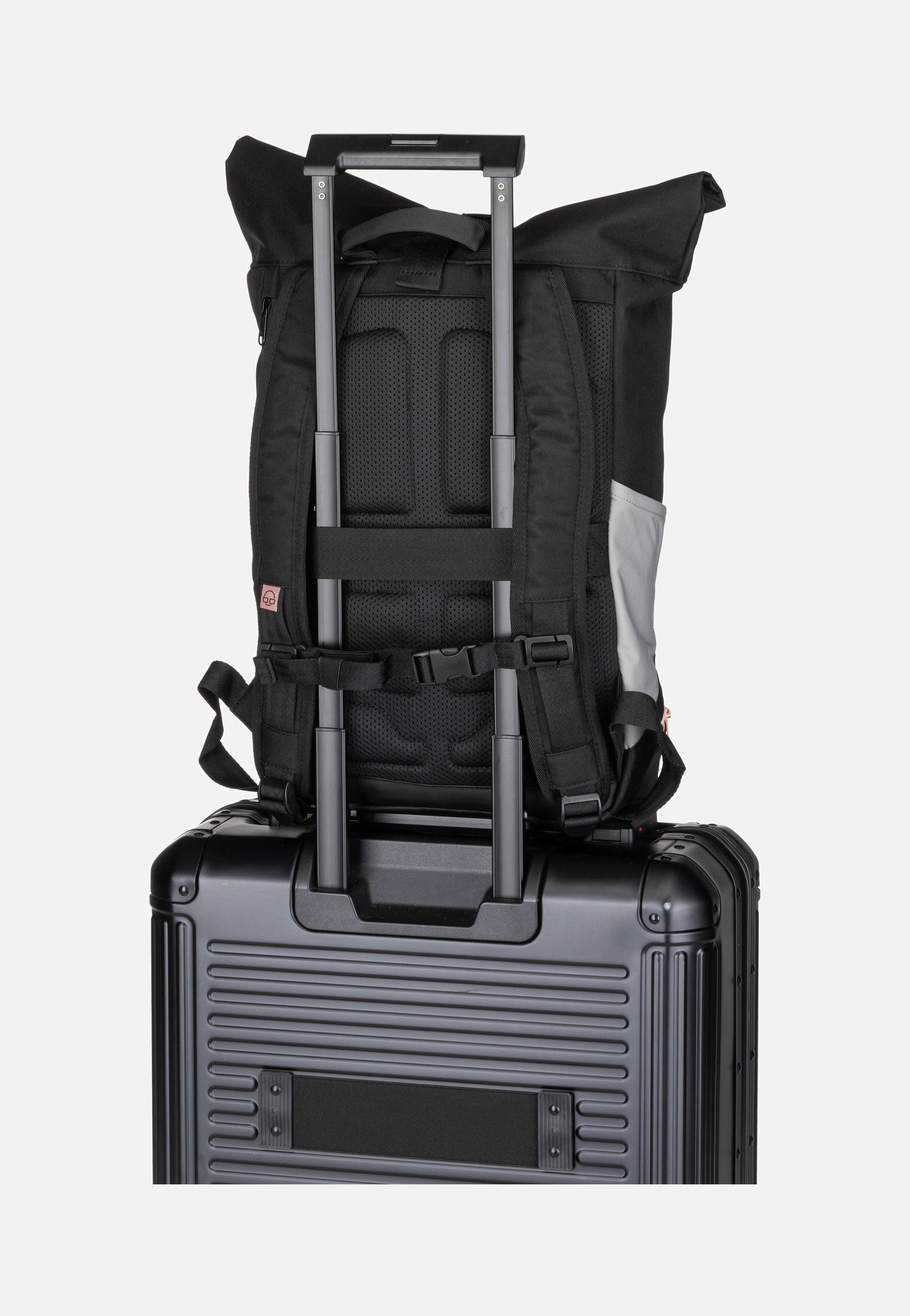 Johnny Urban Allen Medium Schwarz-Rosa Rolltop Backpack