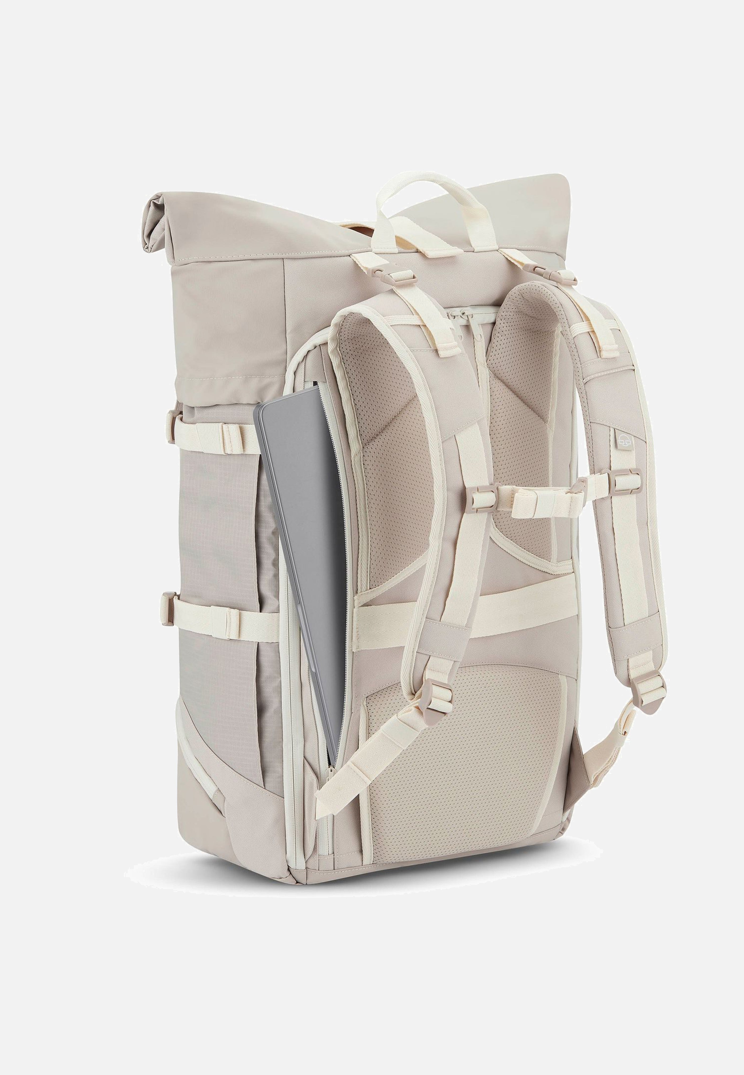 Johnny Urban - Allen XL Travel Sand - Rolltop Backpack | Neutral-Image