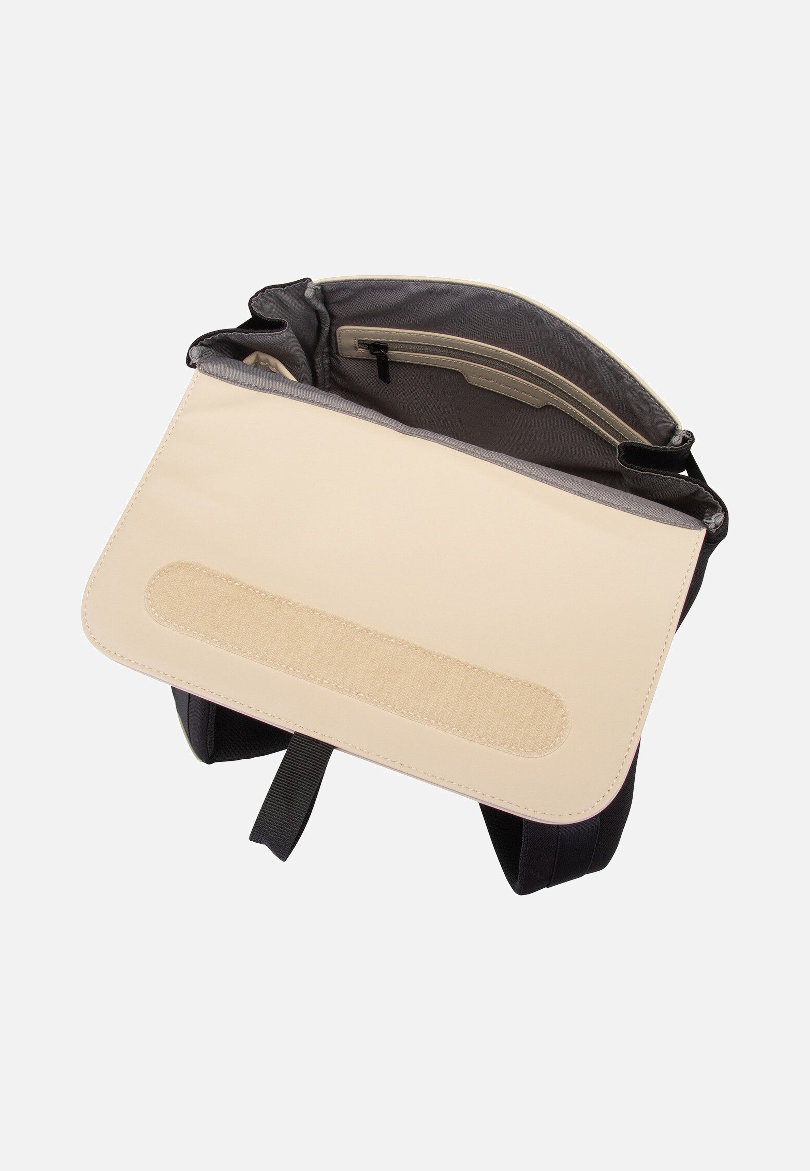 Kapten & Son Fyn Cream Black Backpack
