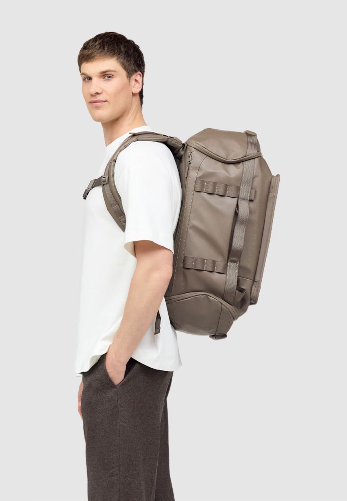 Kapten & Son Lisbon Duffle Backpack Medium Walnut Travel Backpack