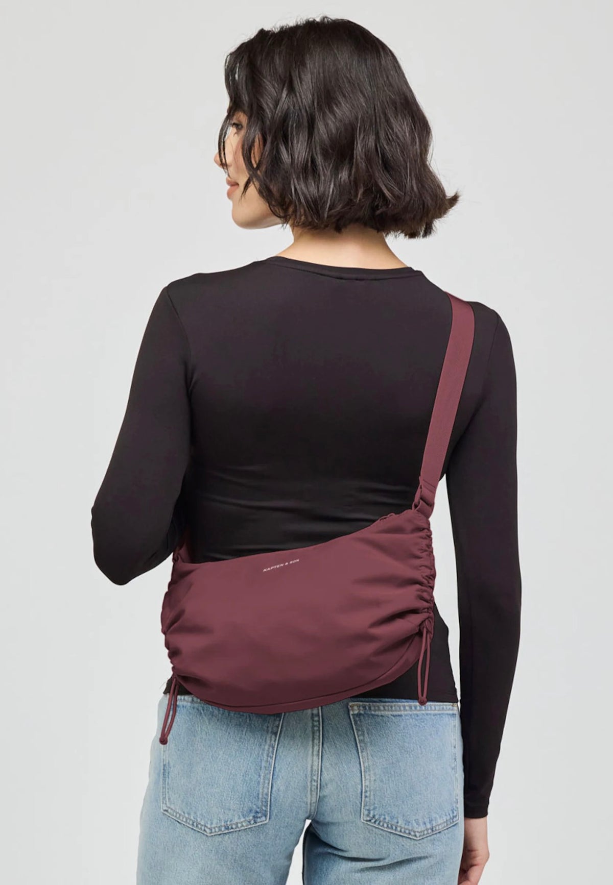 Kapten & Son Skara Small Burgundy Bolso bandolera