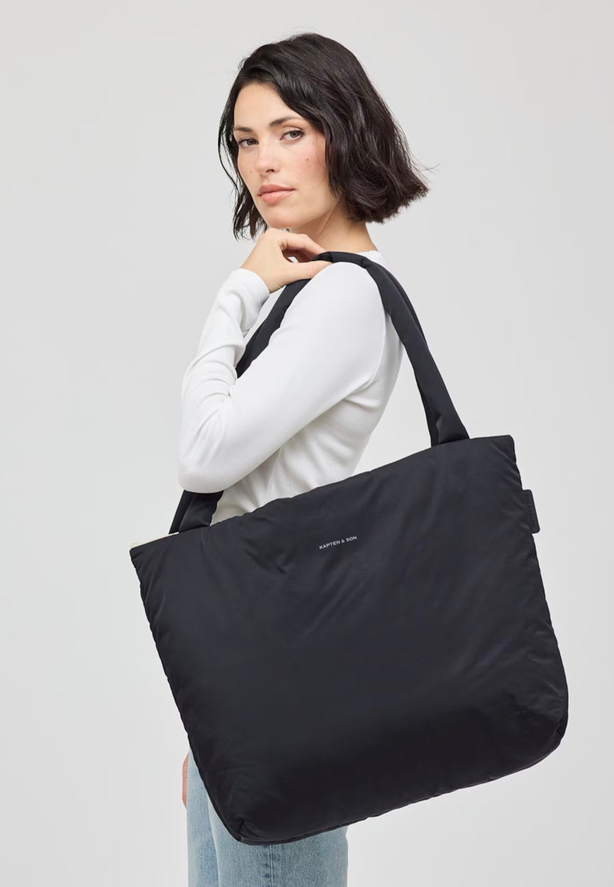 Kapten & Son Norva 2in1 Shopper Black/Sand Comprador