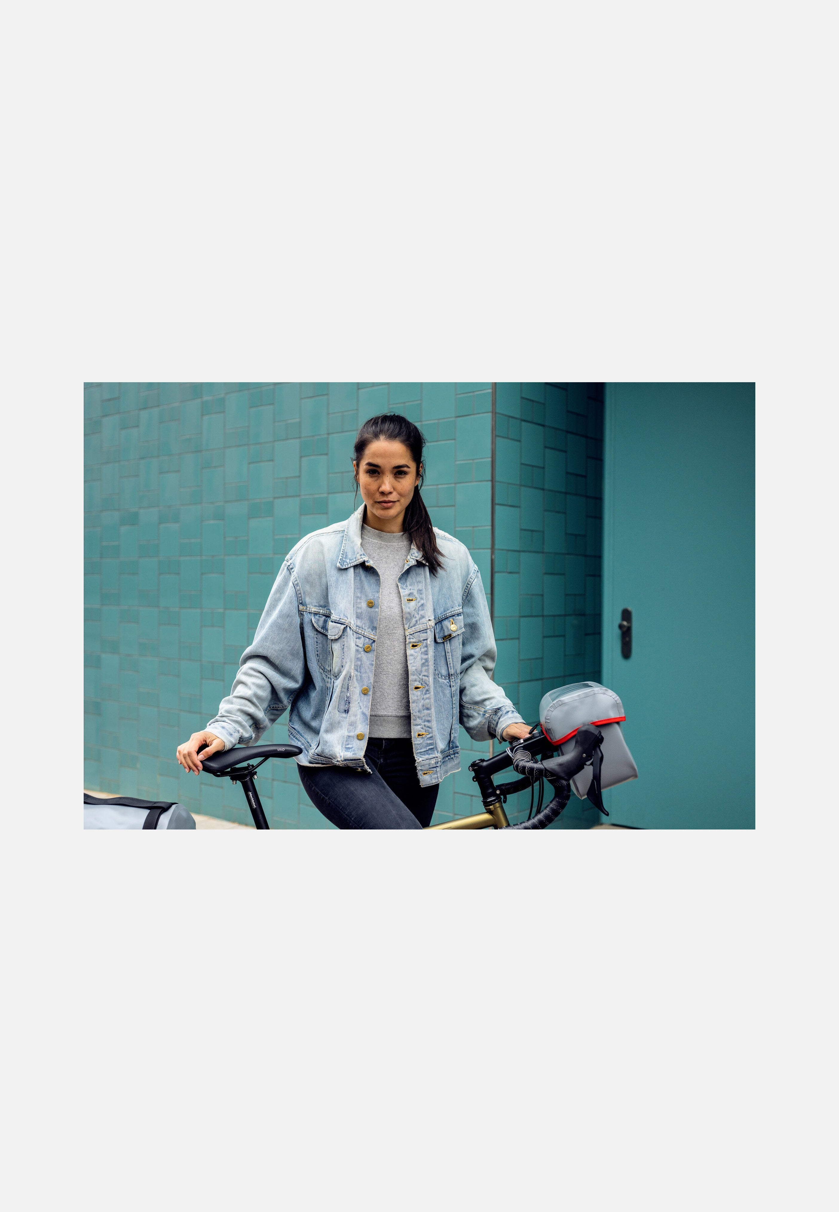 ORTLIEB - Ultimate Original Alu Grey - Handlebar Bag | Neutral-Image