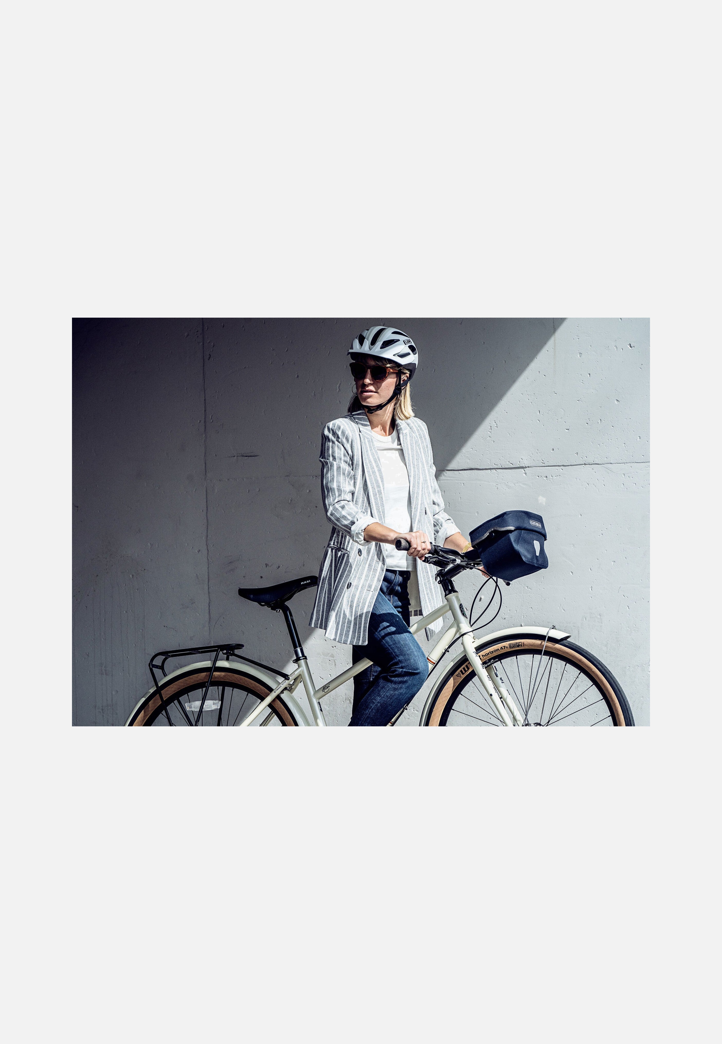 ORTLIEB - Ultimate Urban Ink - Handlebar Bag | Neutral-Image