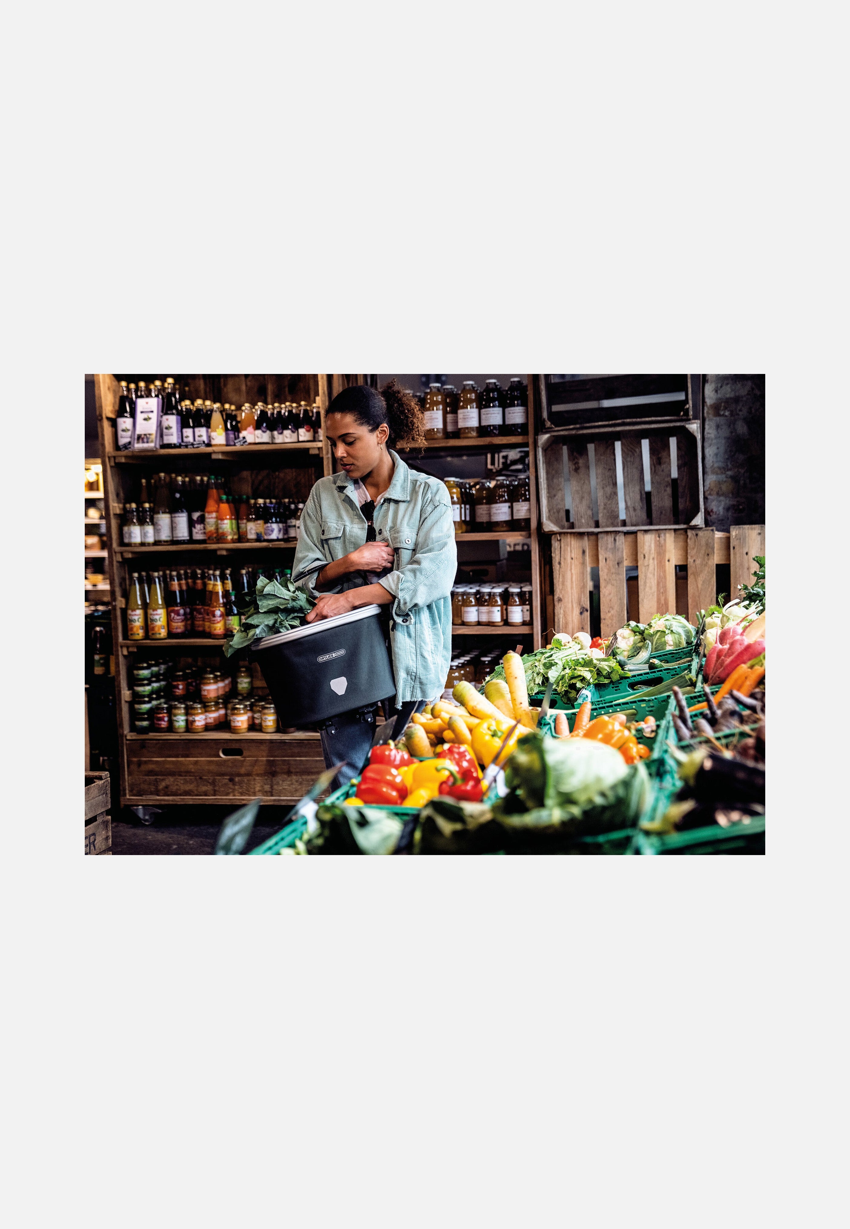 ORTLIEB - Up-Town Rack Urban Ink - Bike Basket | Neutral-Image