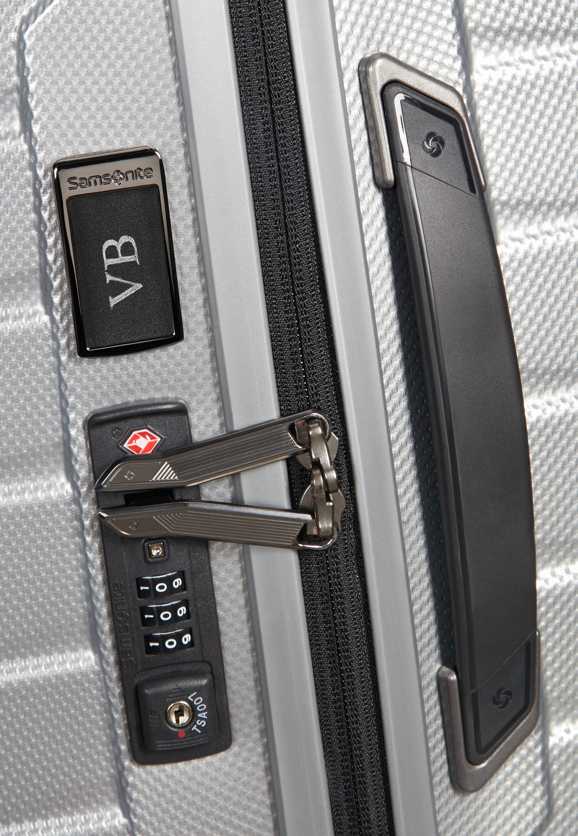 Samsonite Proxis Spinner 69/25 Silver Suitcase