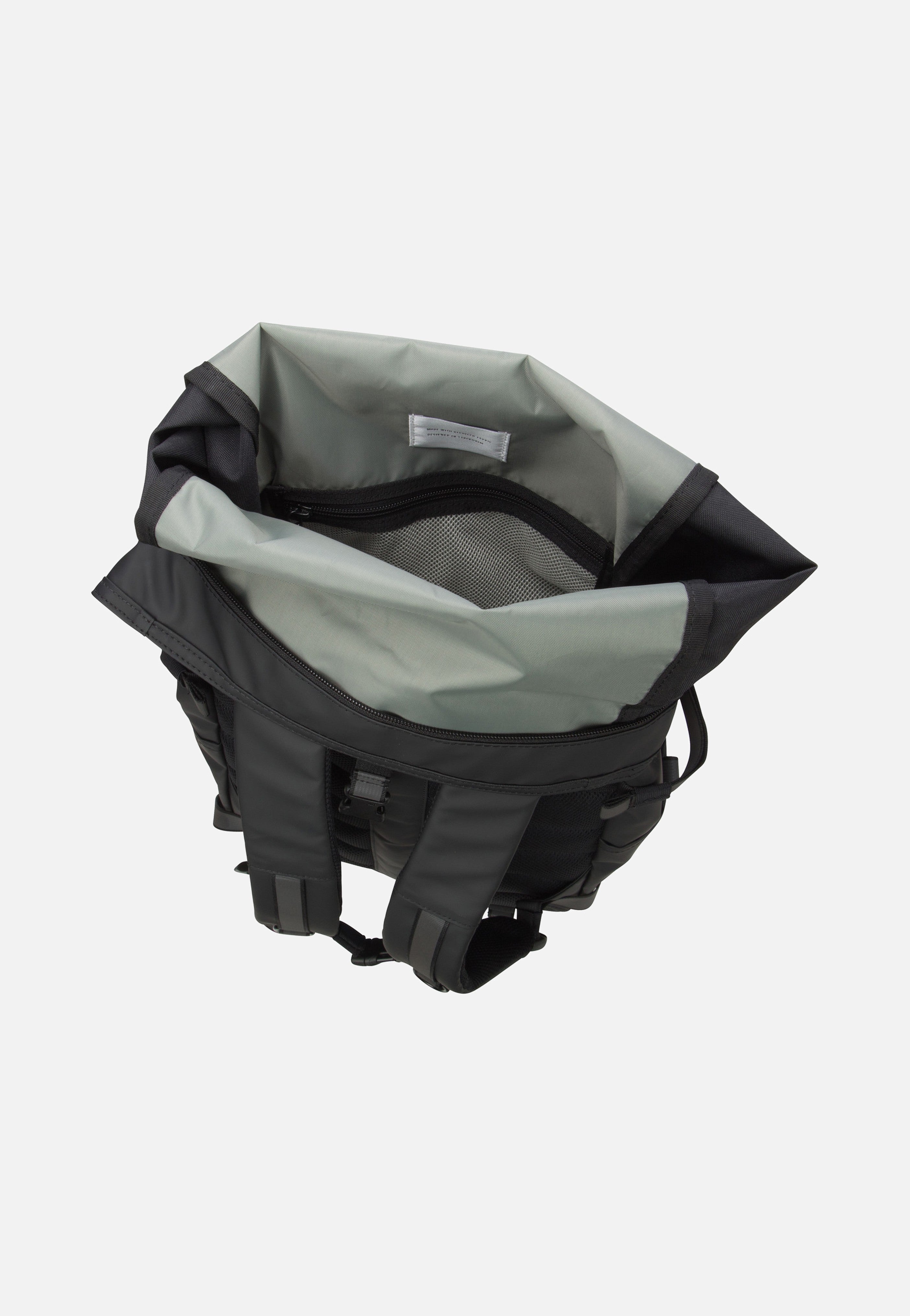 Sandqvist - Ruben 2.0 Black - Rolltop Backpack | Neutral-Image