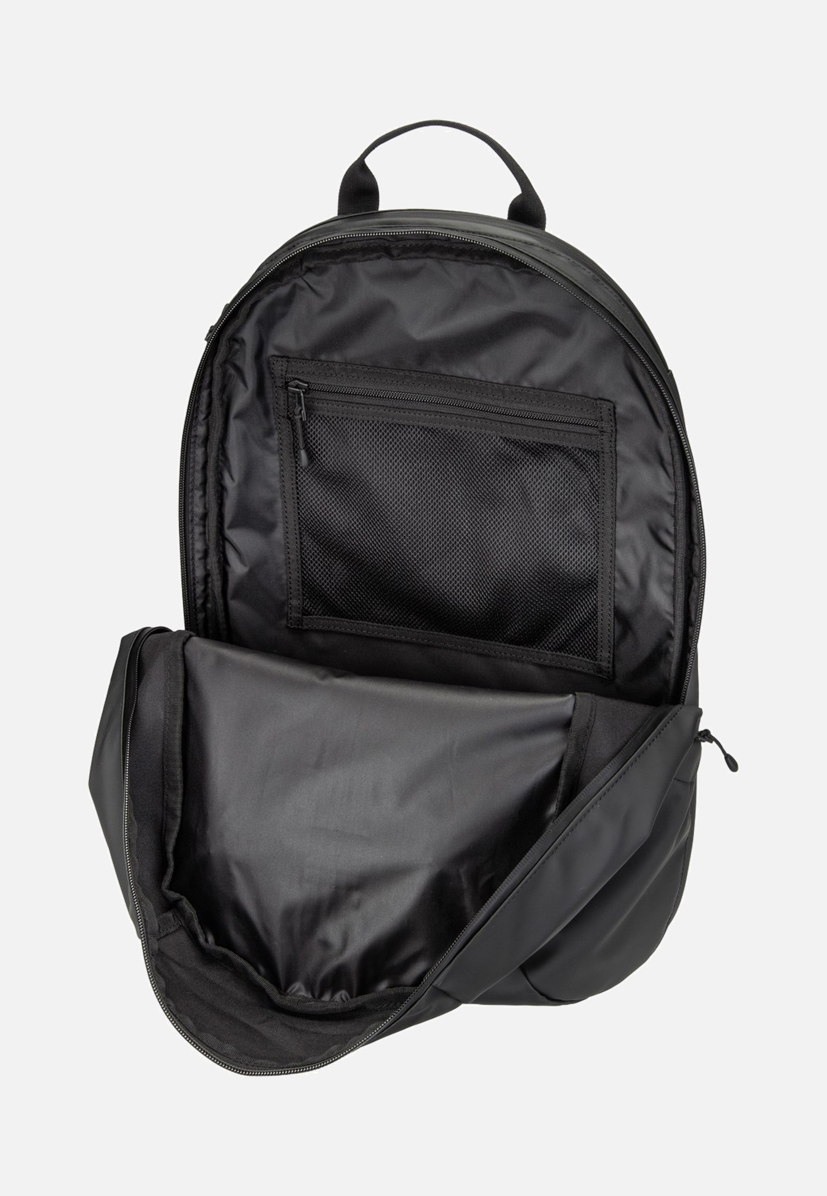 Sandqvist Stream Zipper Black Backpack