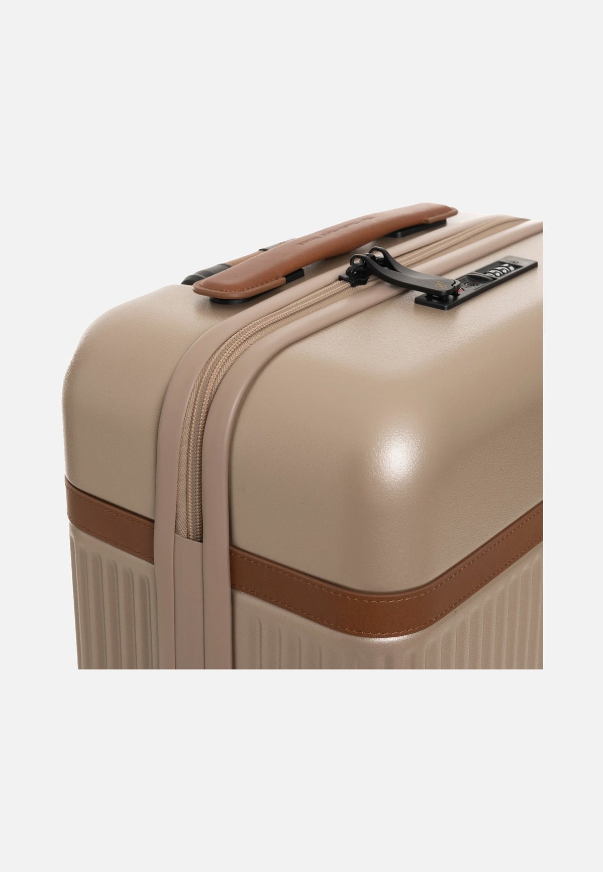 The Chesterfield Brand Zuna Cabin Champagne Valise