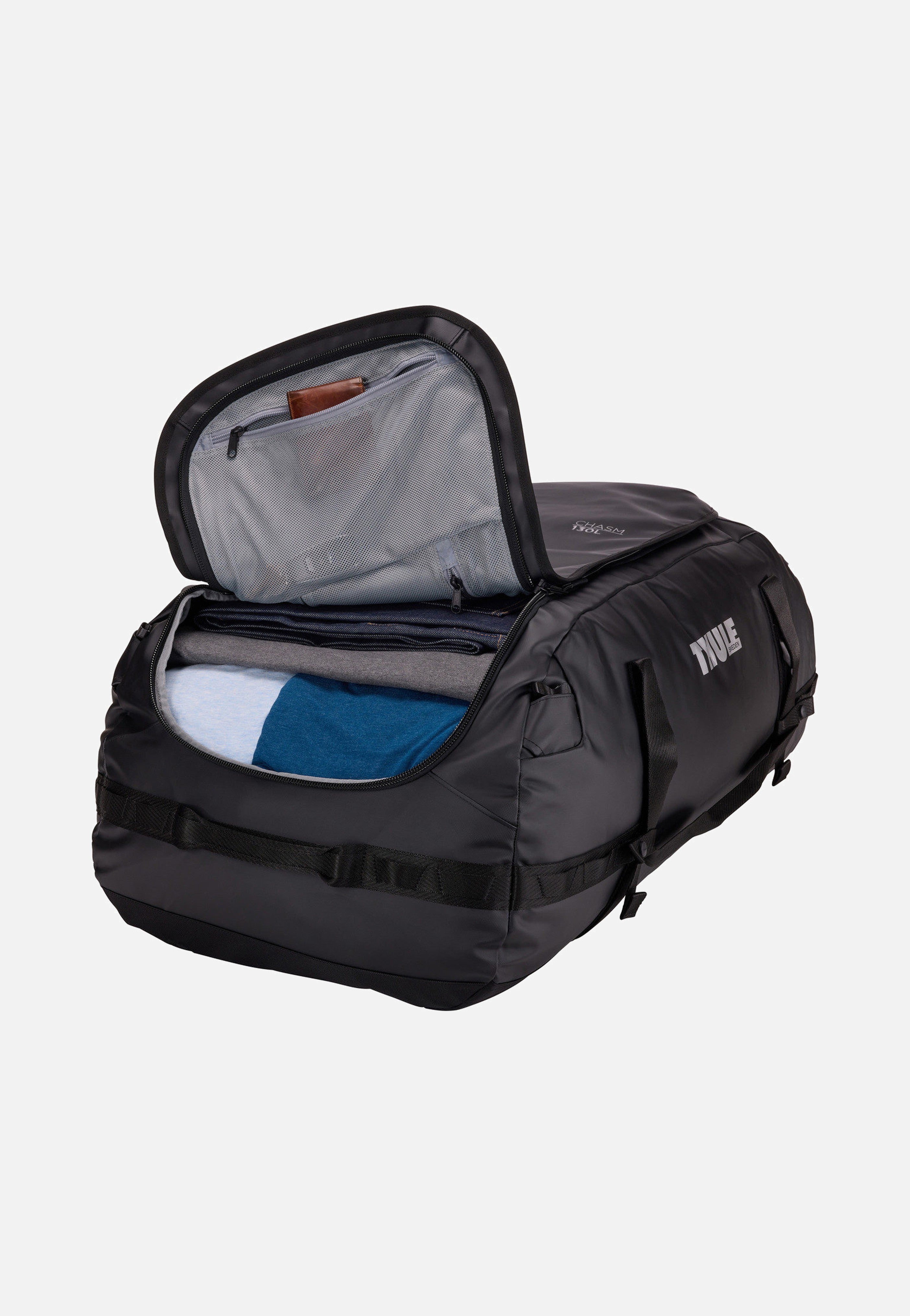 Thule - Chasm 130L Black - Dufflebag | Neutral-Image