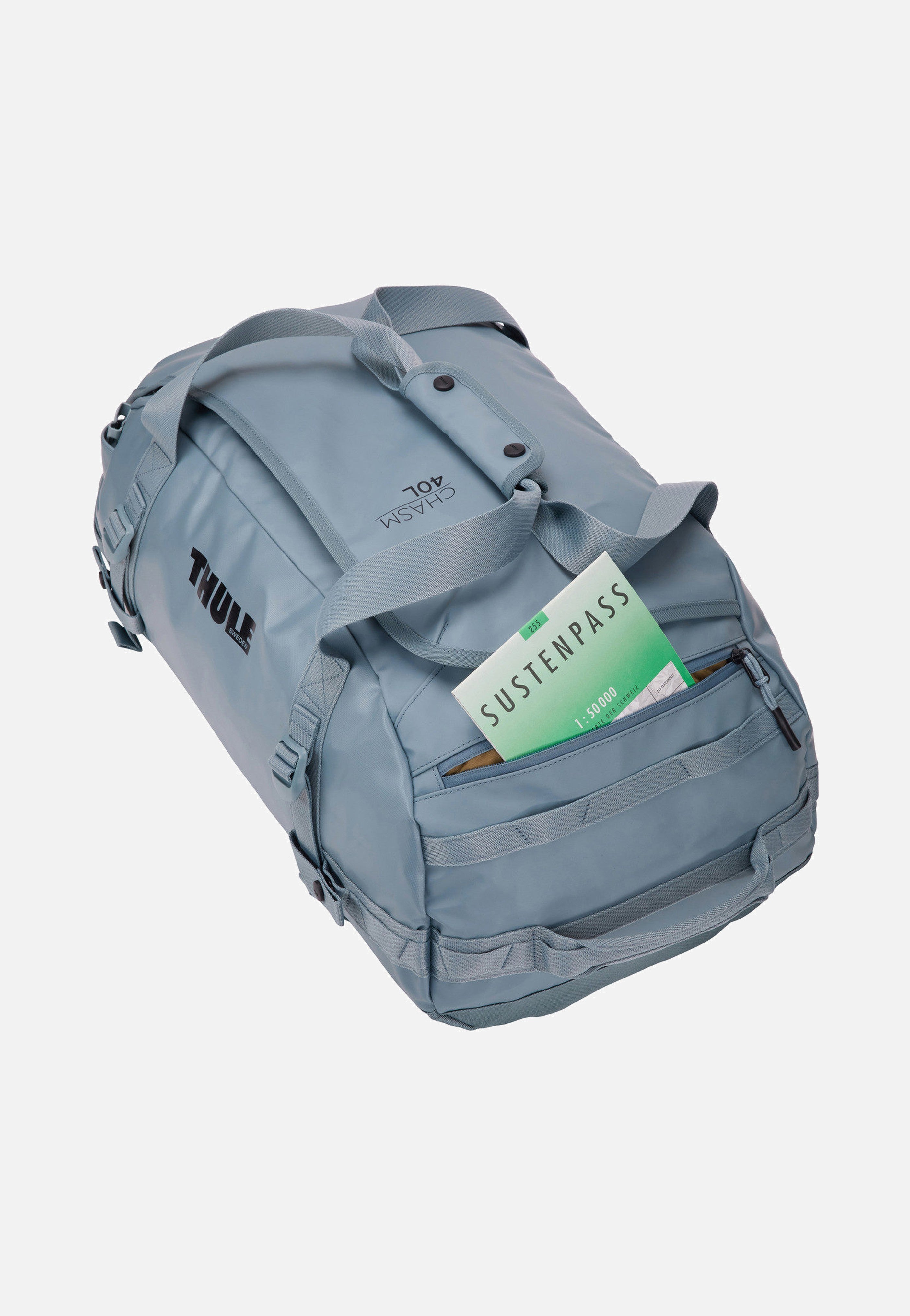 Thule - Chasm 40L Pond Gray - Dufflebag | Neutral-Image