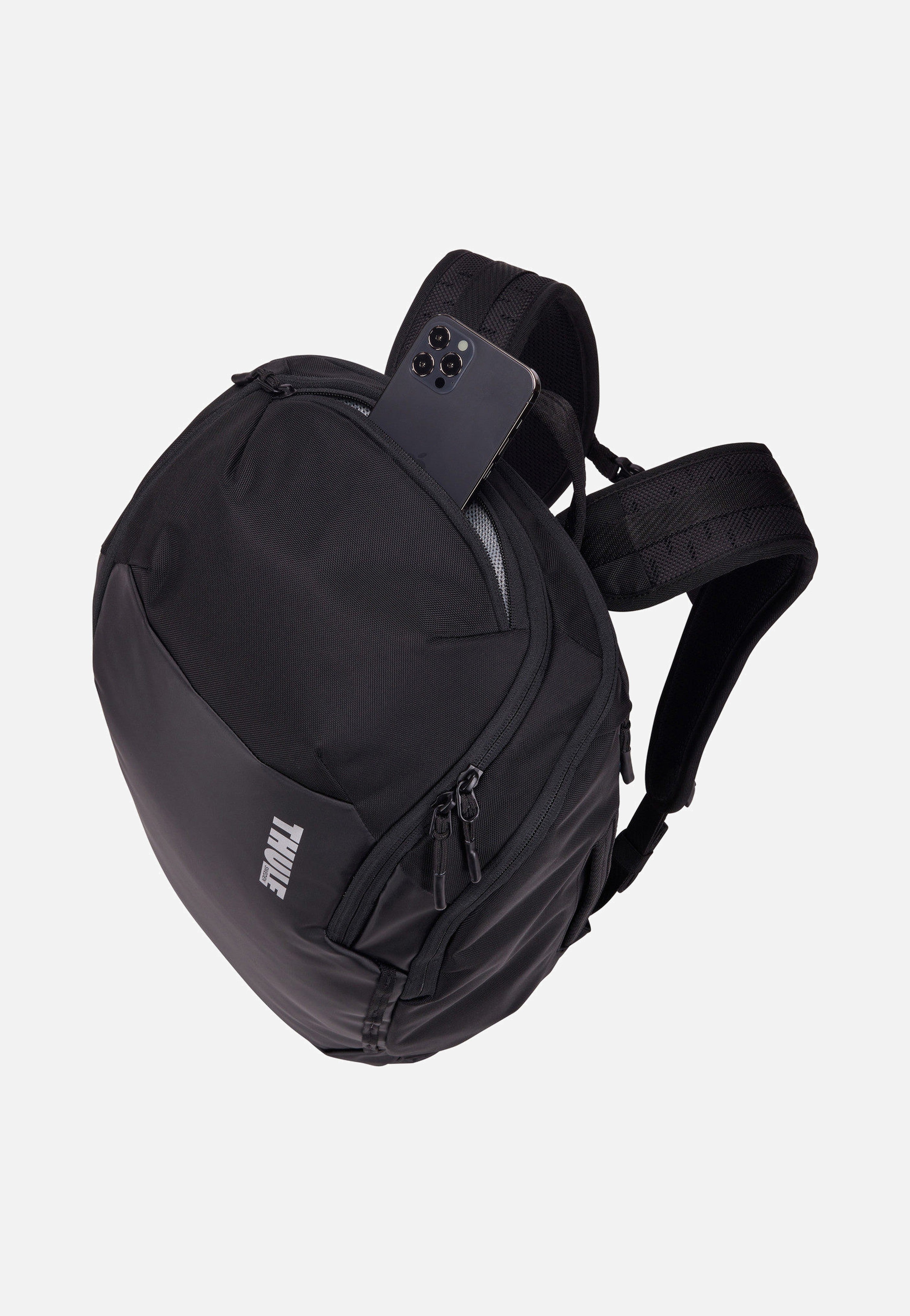 Thule Chasm Laptop 26L Black Backpack