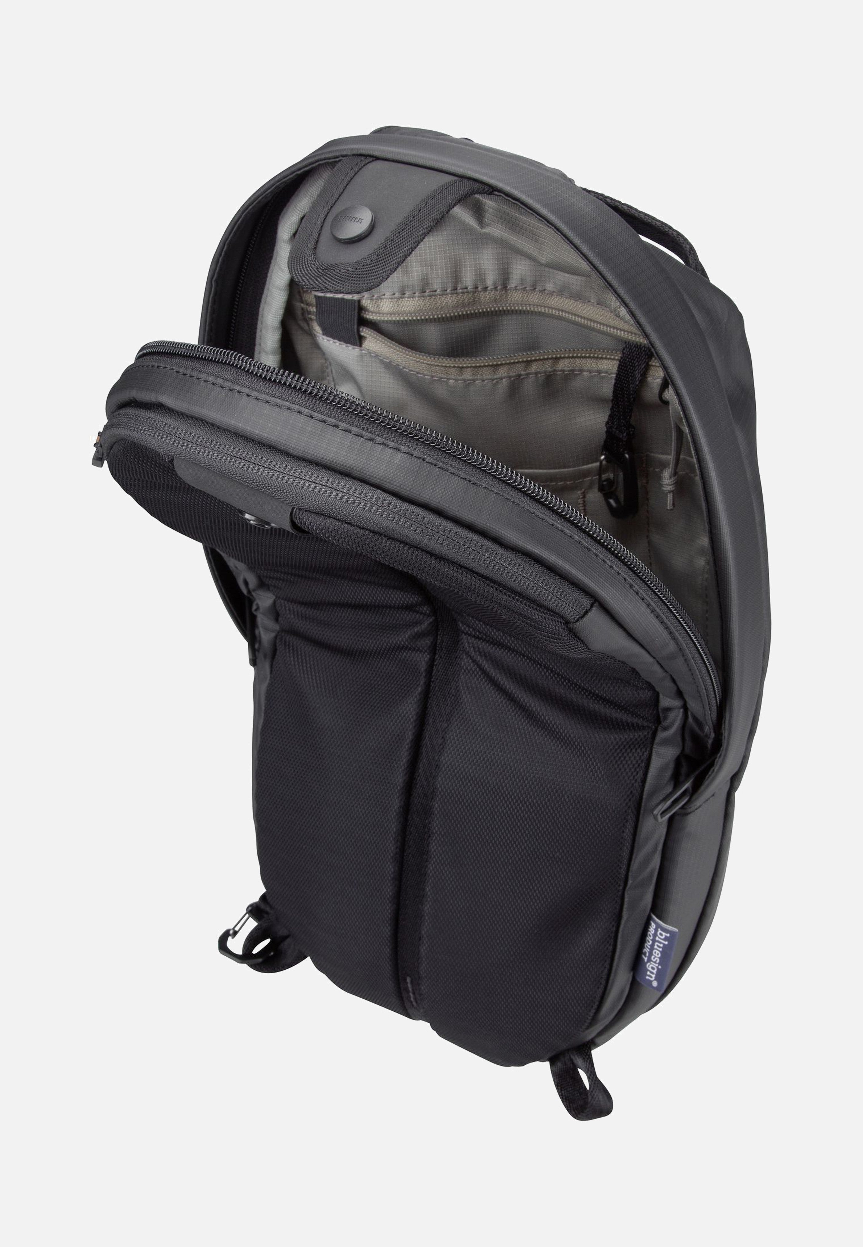 Thule Tact Sling Pack 8L Black Bag