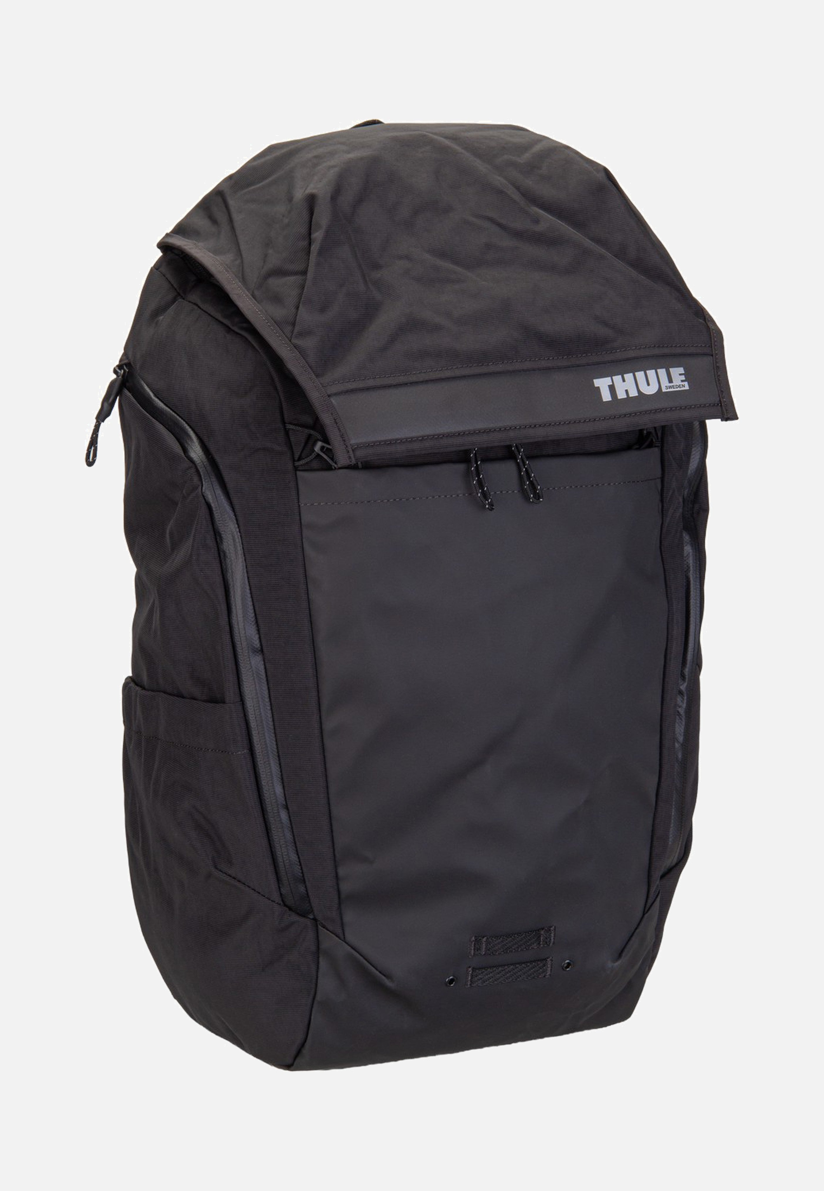 Thule Paramount Commuter 28L Black - Cycling Backpack | Sakoi