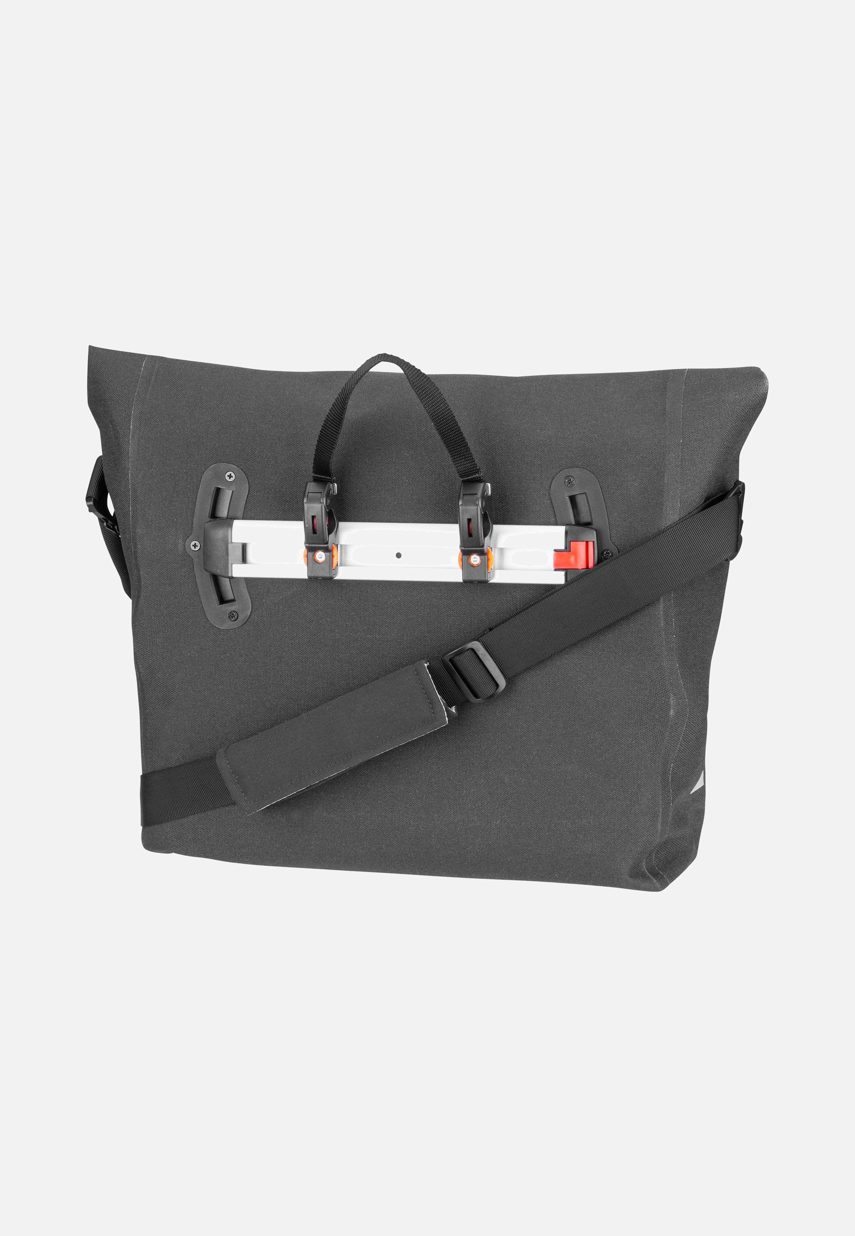 Vaude - Augsburg IV L Black - Bike Bag | Neutral-Image