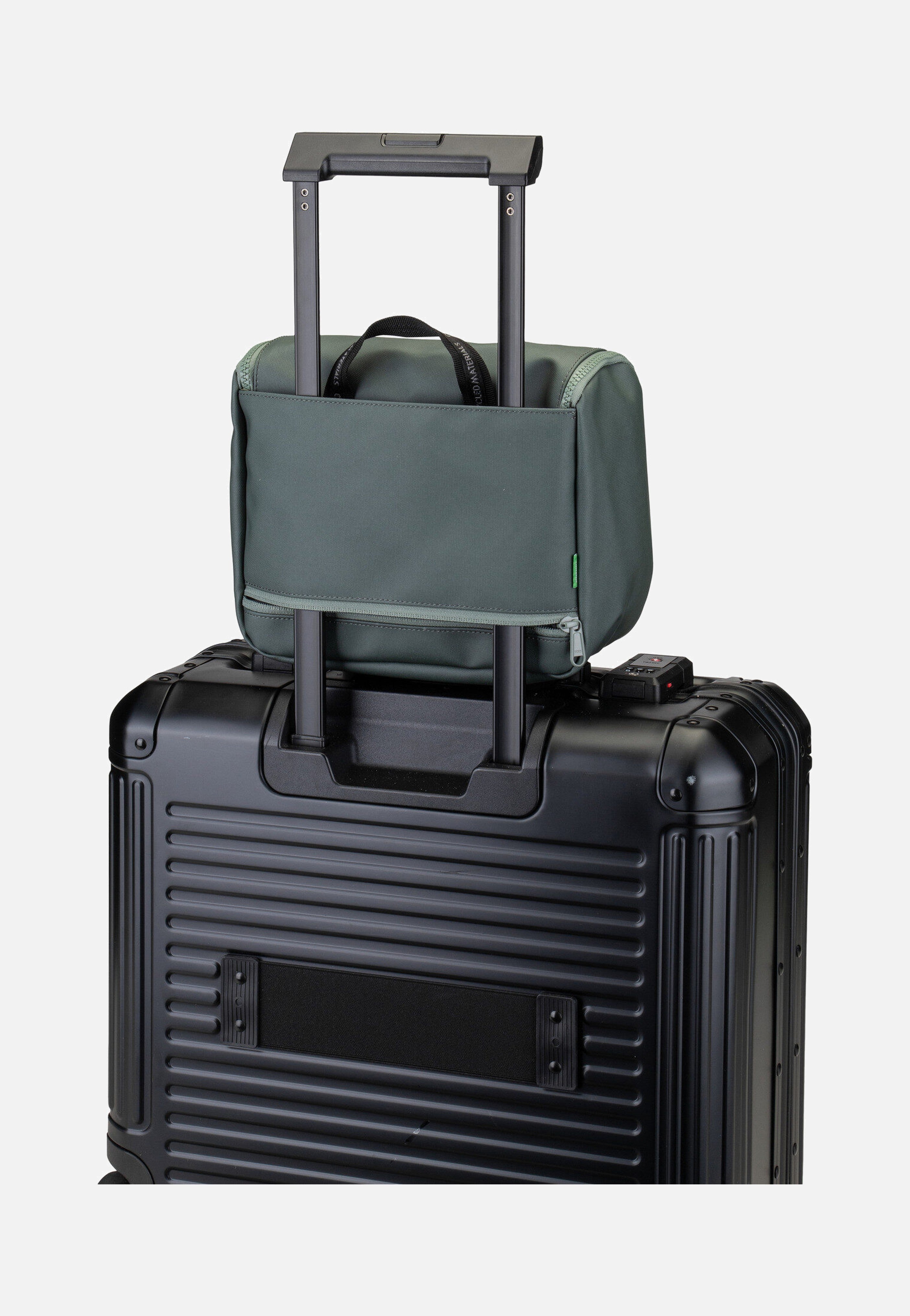 Vaude Banaba Agave Toiletry Bag
