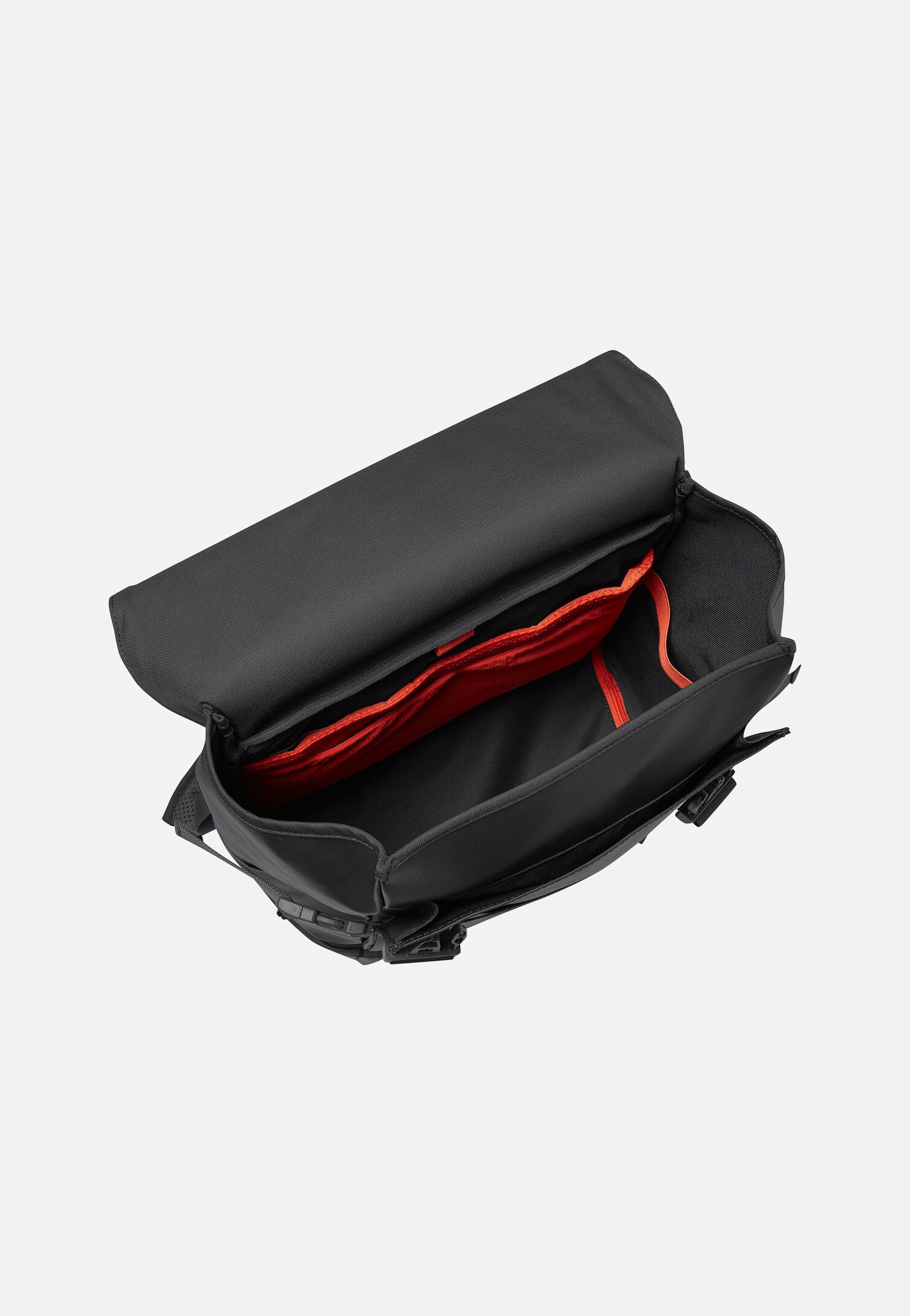 Vaude - Mineo Daypack 30 Black - Rolltop Backpack | Neutral-Image