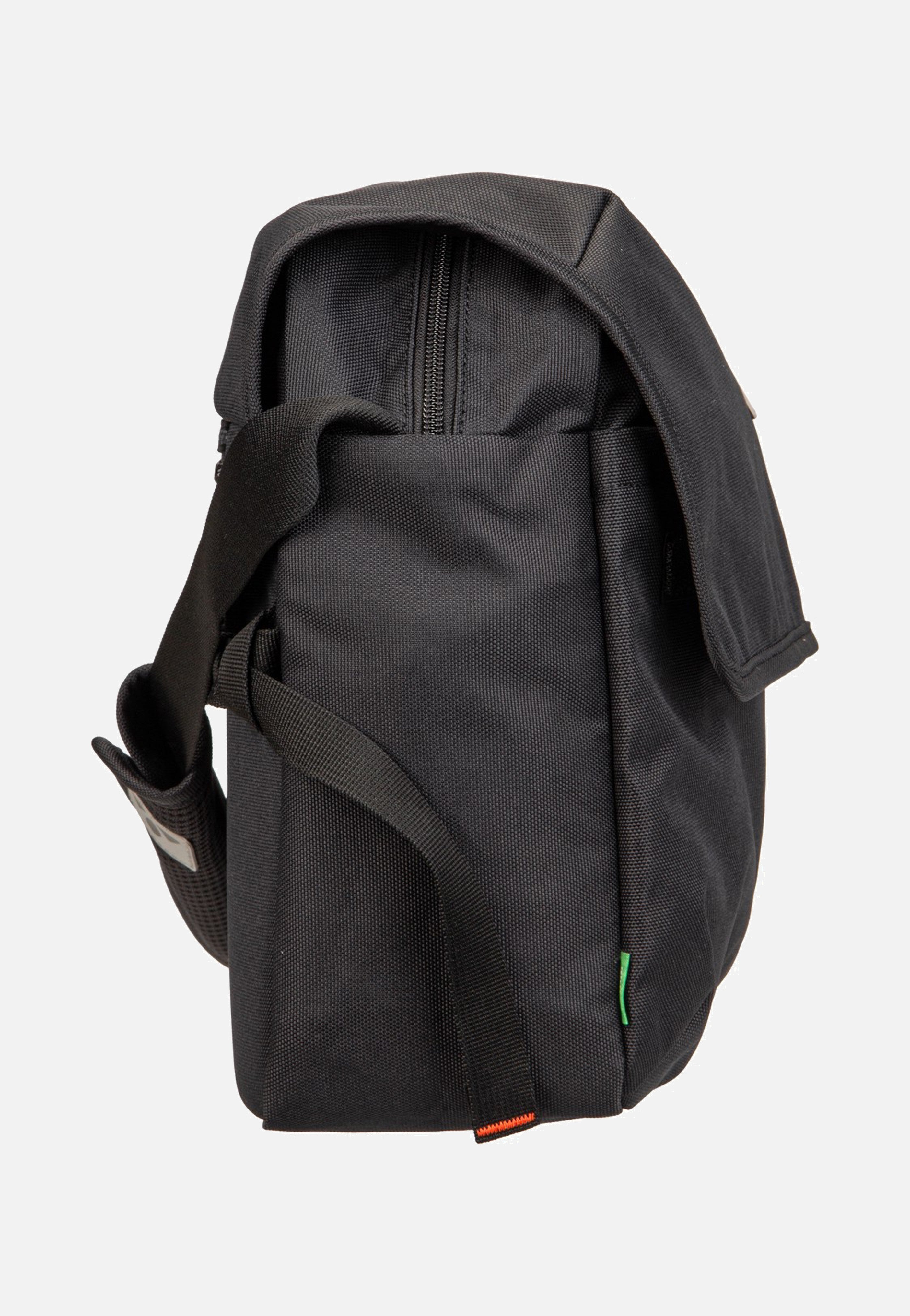 Vaude - Coreway Messenger 13 Black - Messenger Bag | Neutral-Image
