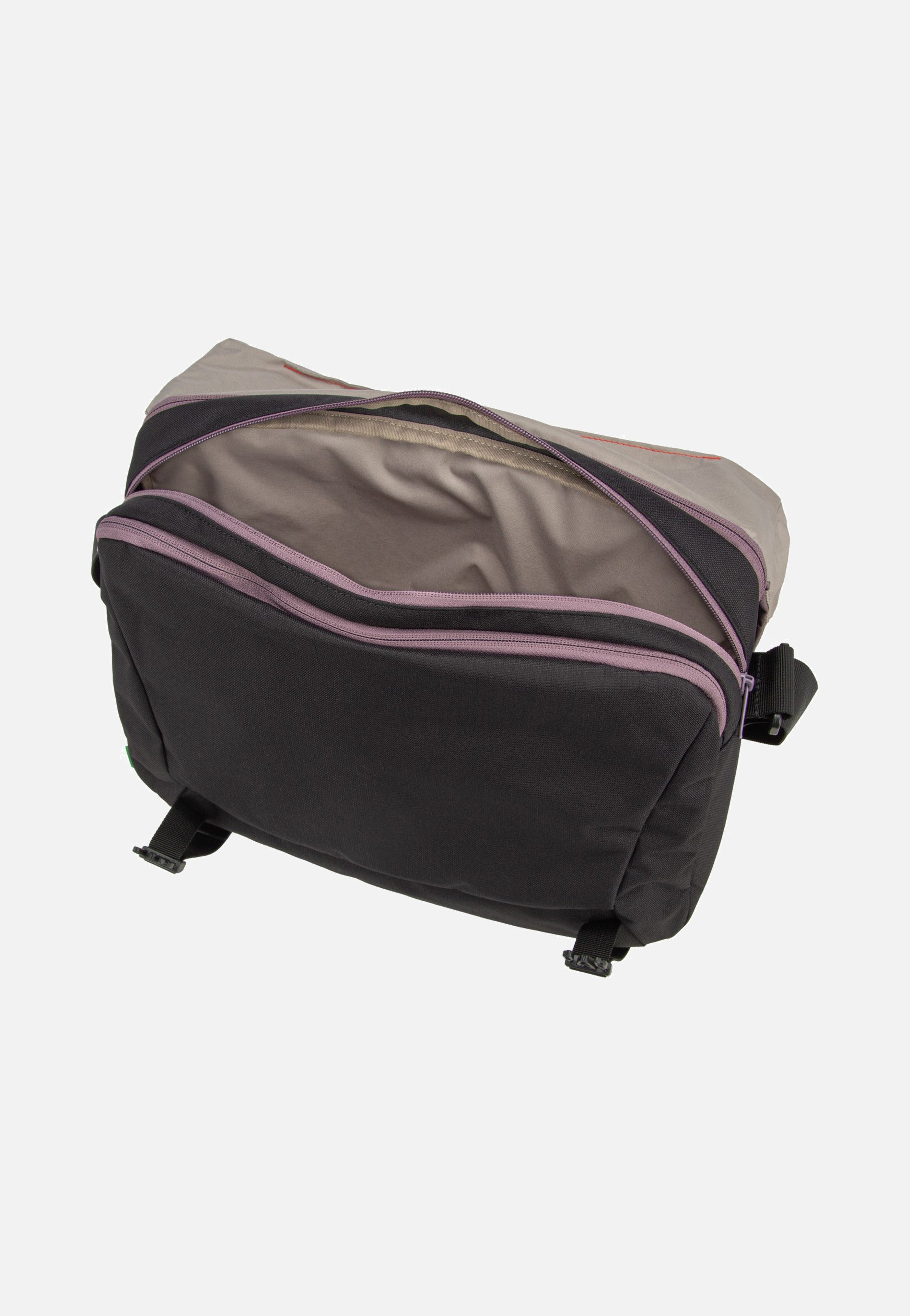 Vaude Rom M III Black/Purple Ash Crossbody Bag