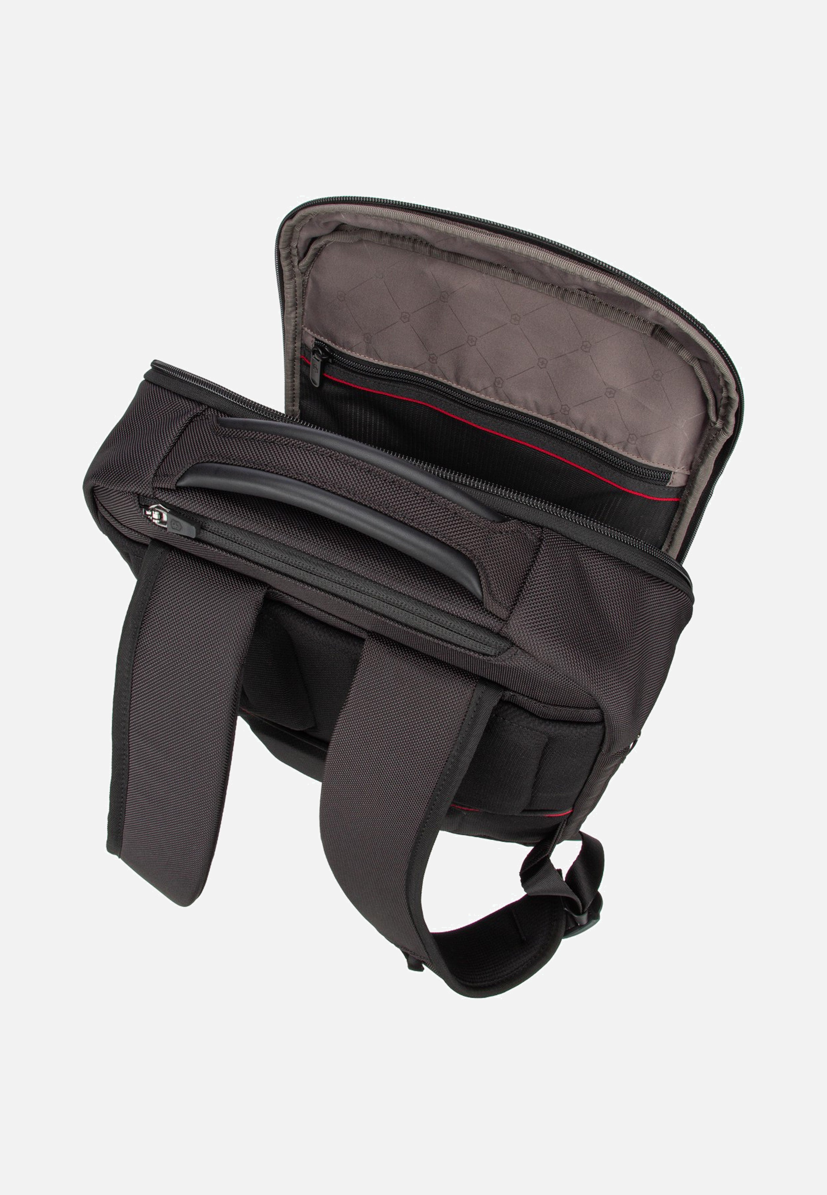 Victorinox Werks Traveler 7.0 Compact Black Backpack