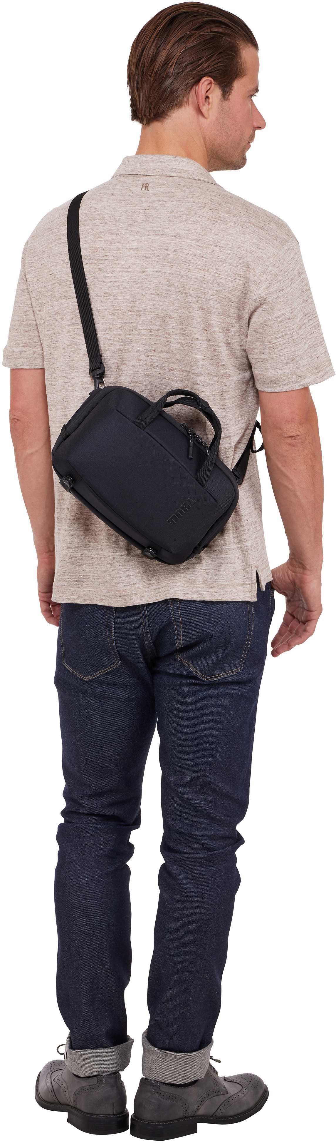 Thule Subterra 2 5L Black Sac à bandoulière – Vue Silhouette