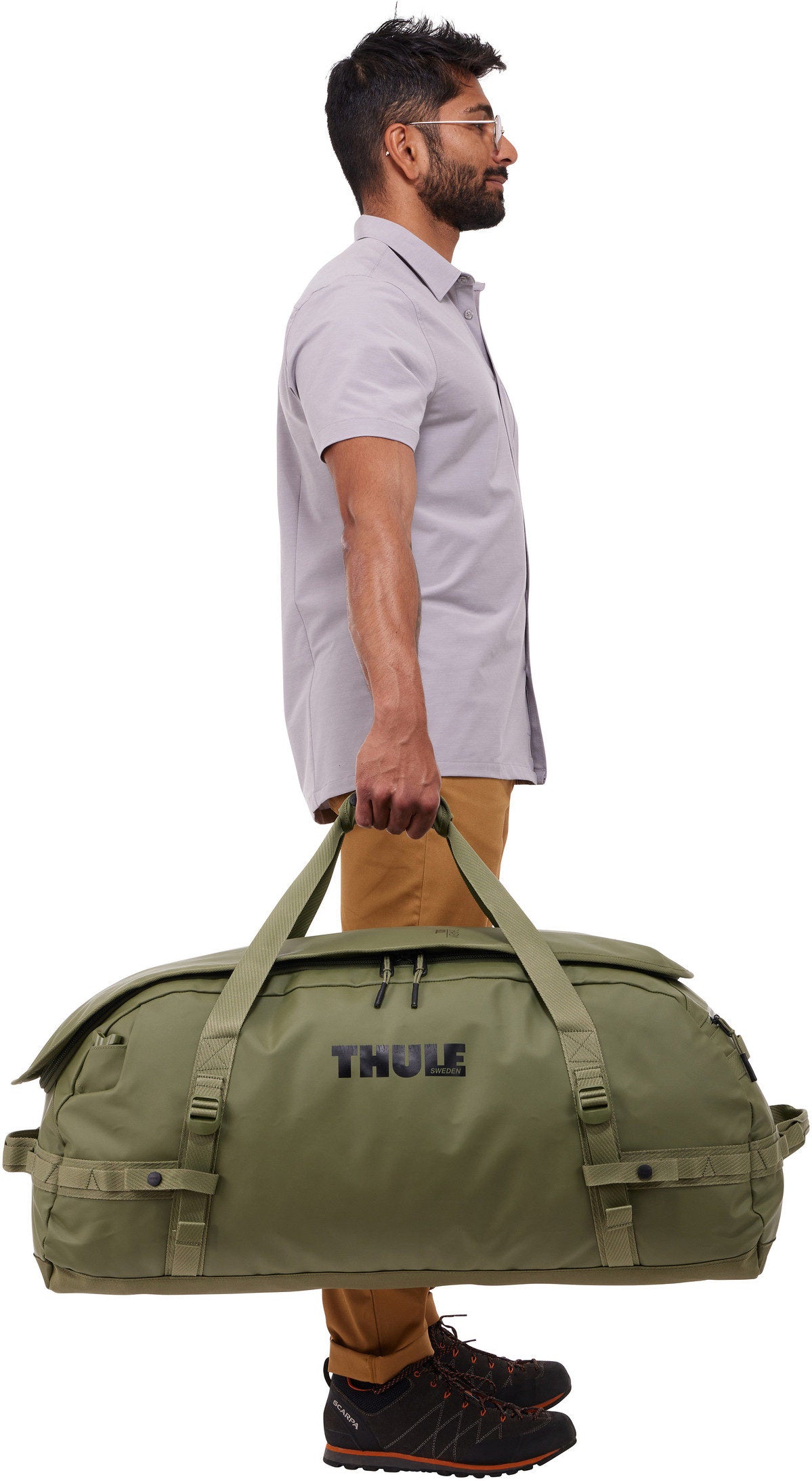Thule Chasm 90L Olivine Dufflebag – Vista Silueta