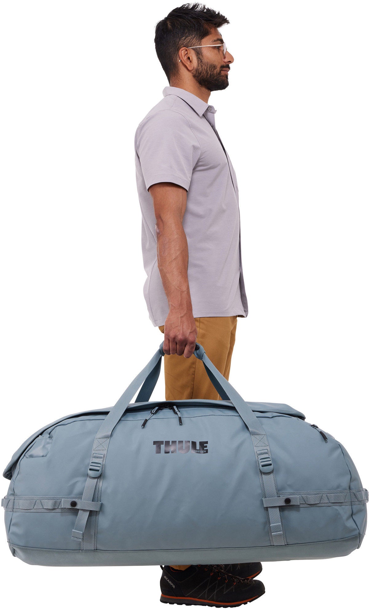 Thule Chasm 130L Pond Gray Dufflebag – Vista Silueta