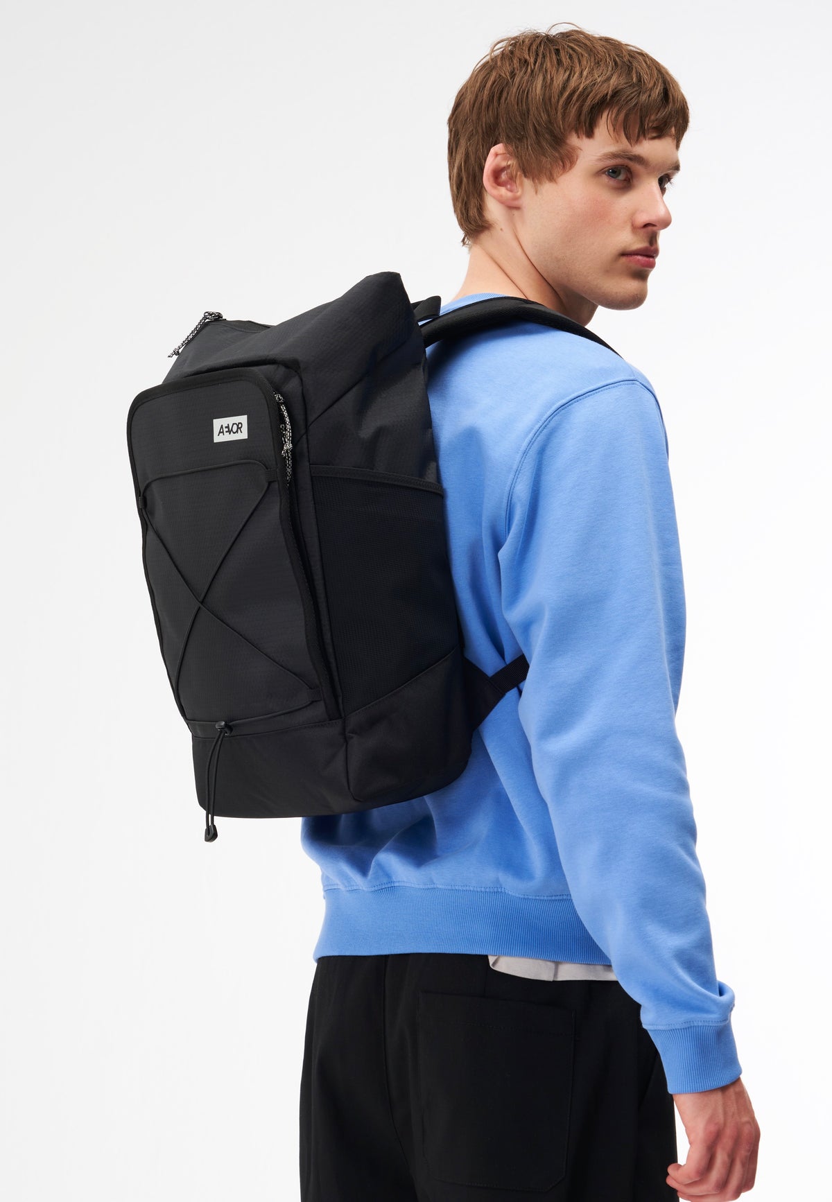 AEVOR Day Pack FLX Proof Black Zaino