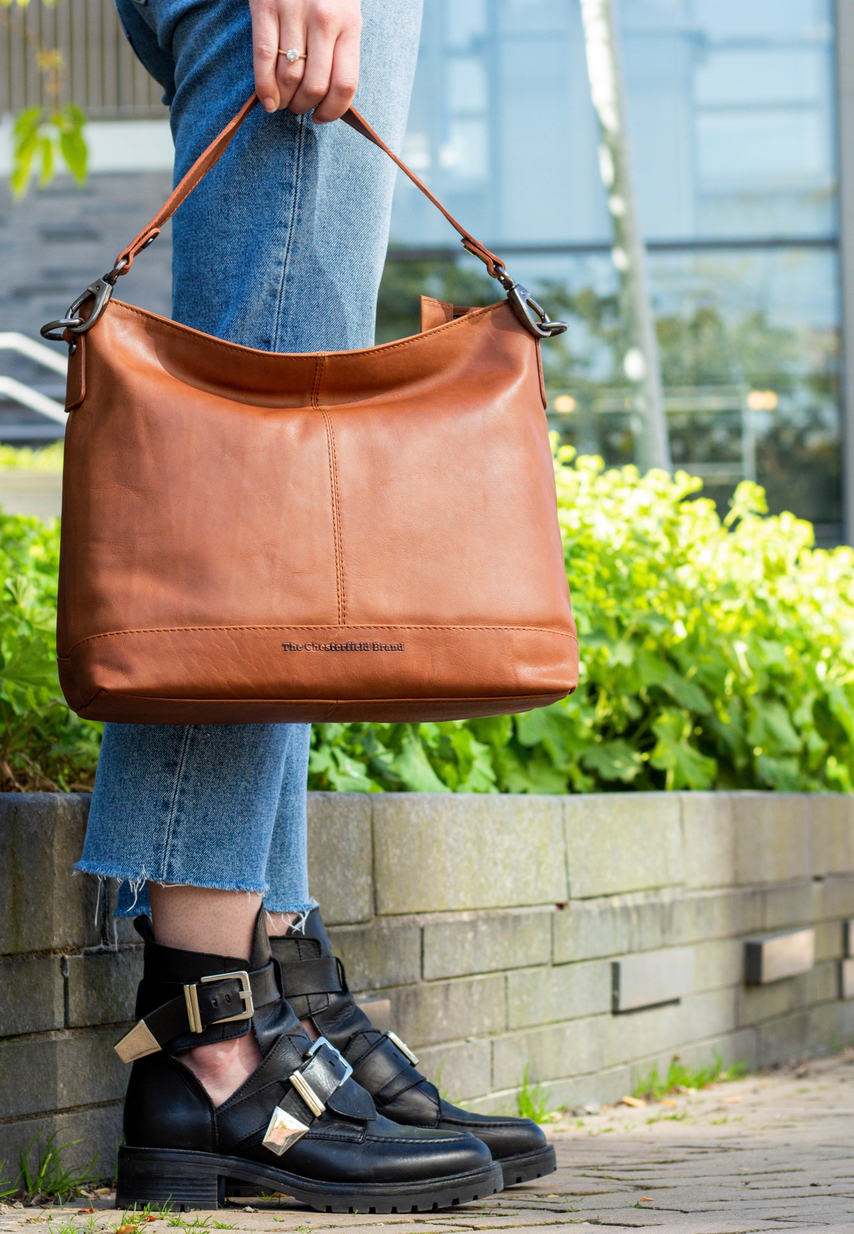 The Chesterfield Brand Amelia 0468 Cognac Hobo Bag