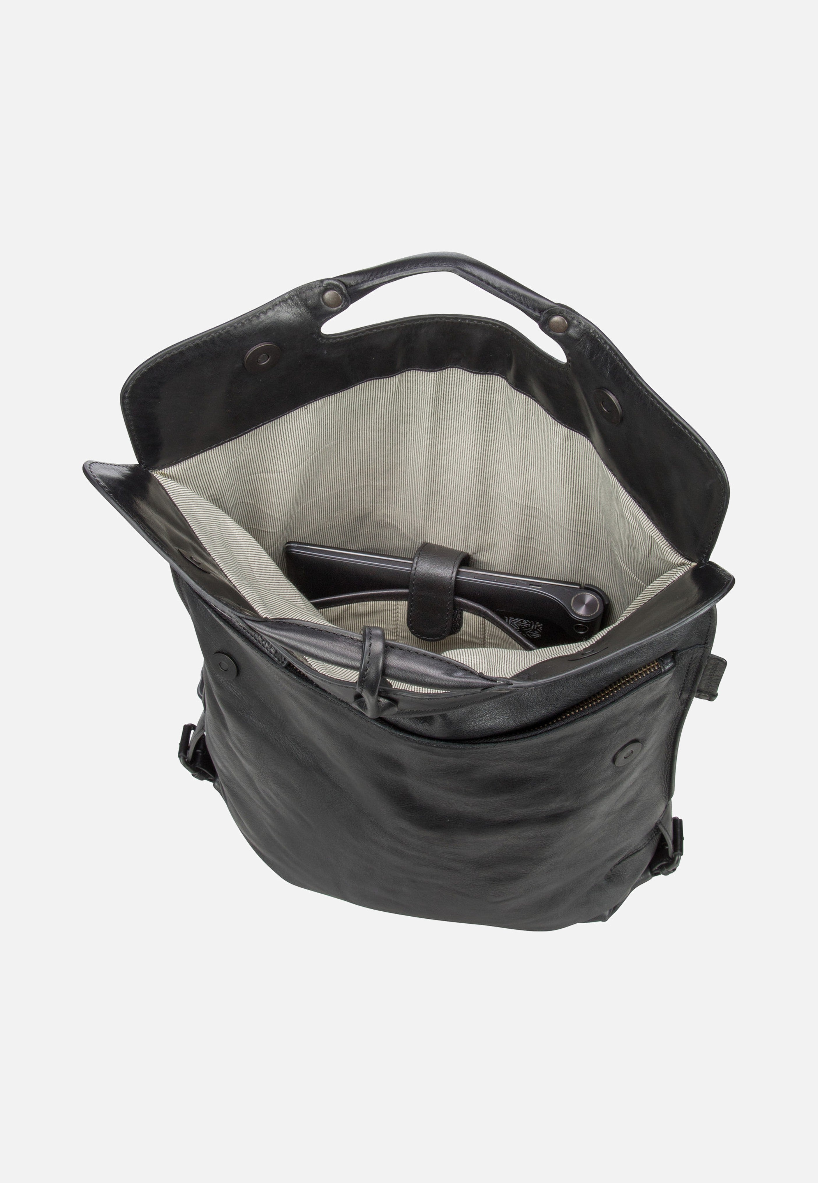 aunts & uncles Mrs. Apple Strudel Black Smoke Backpack