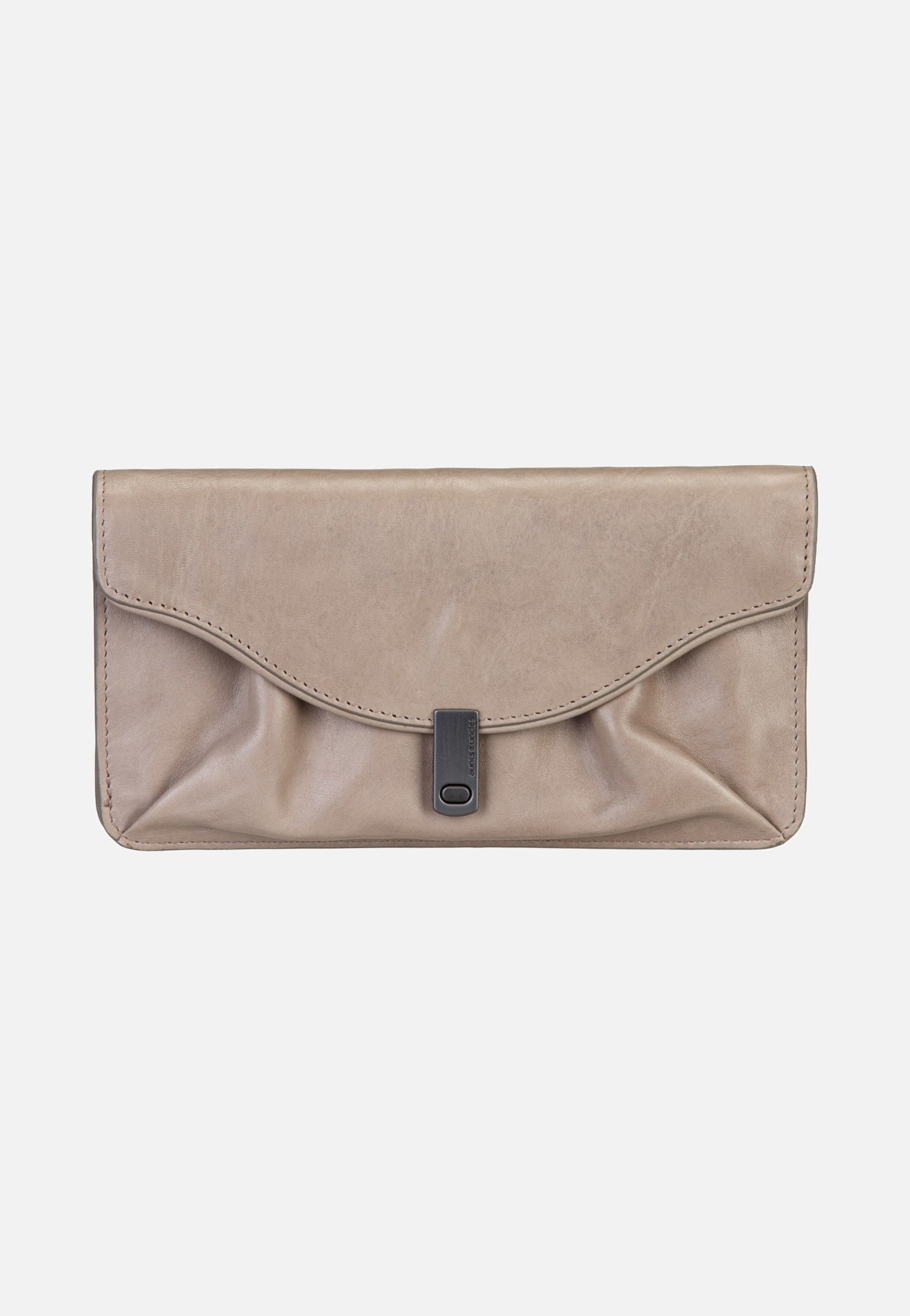 aunts & uncles Mabel Roasted Cashew Wallet