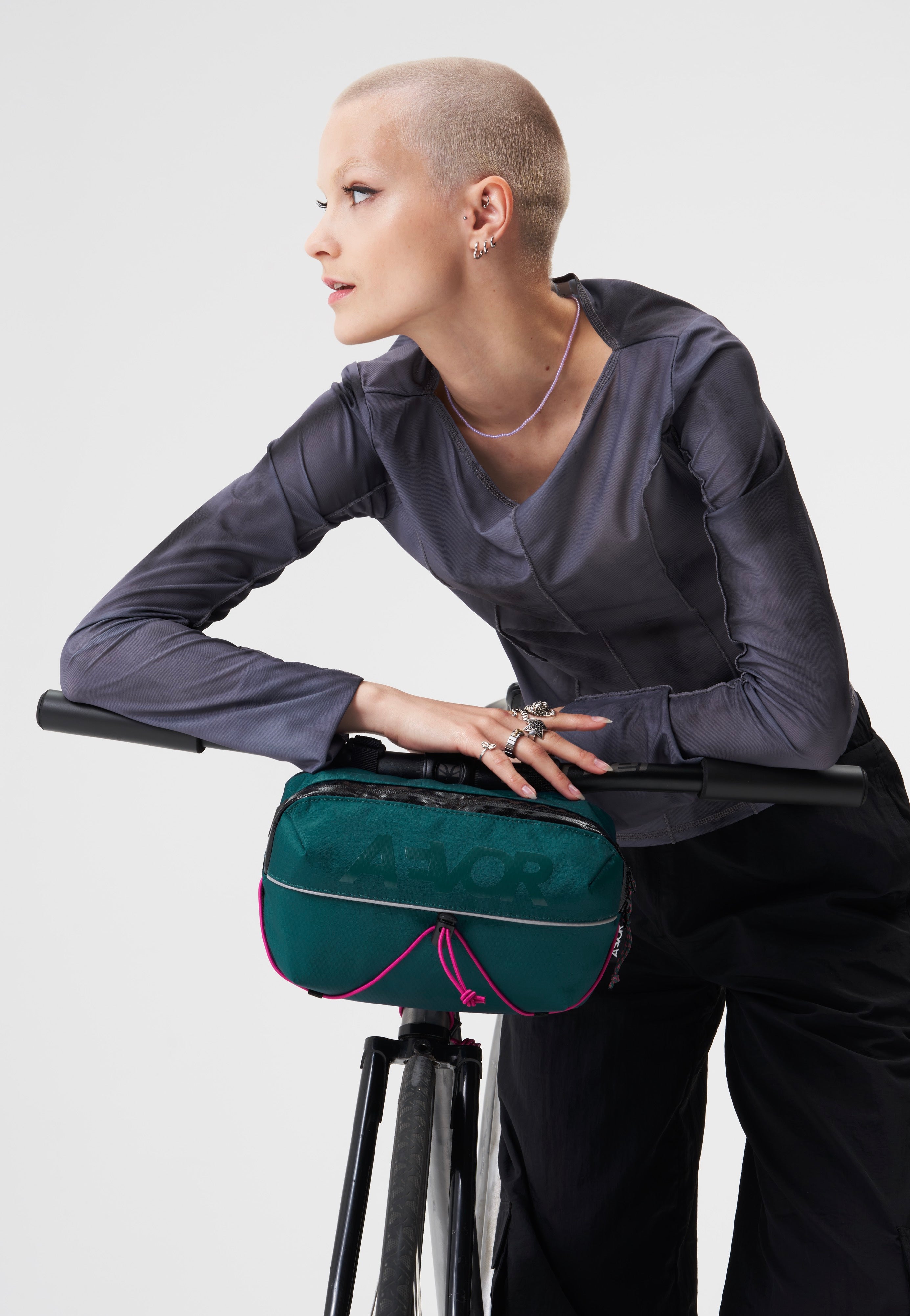 AEVOR Bar Bag Proof Evergreen Handlebar Bag