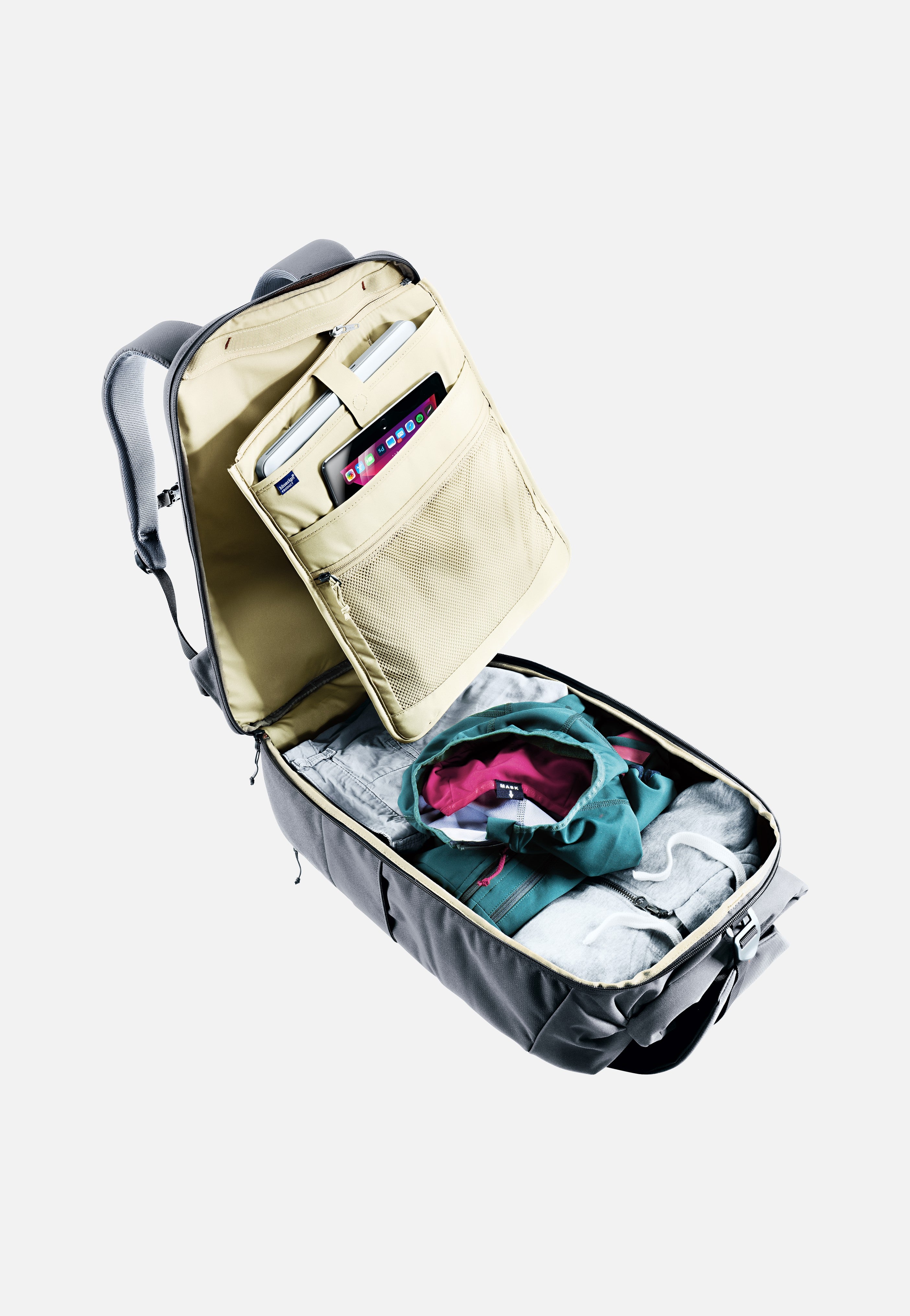 Deuter - Utilion 30 Black - Travel Backpack | Neutral-Image